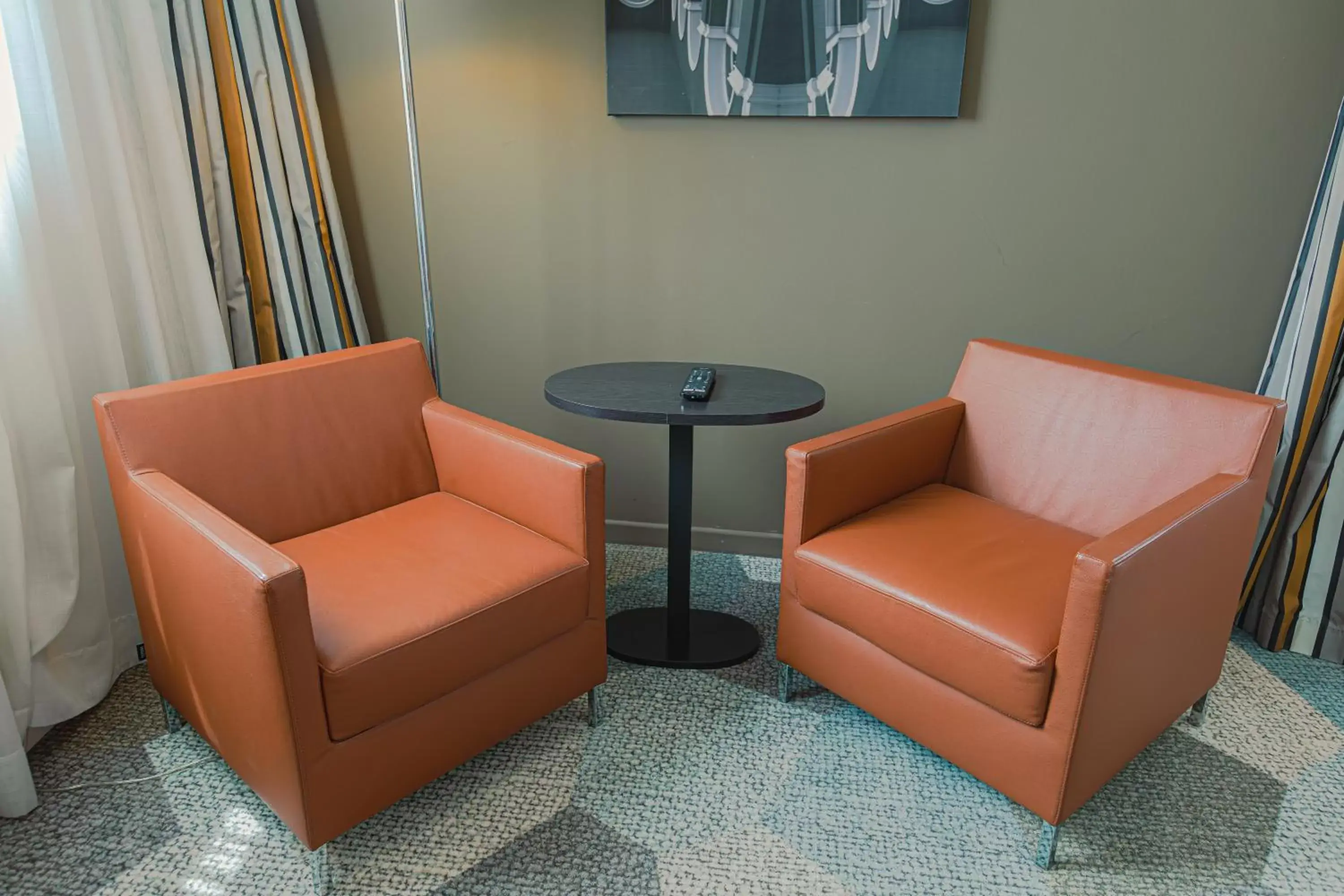 Photo of the whole room, Seating Area in Holiday Inn Mulhouse, an IHG Hotel