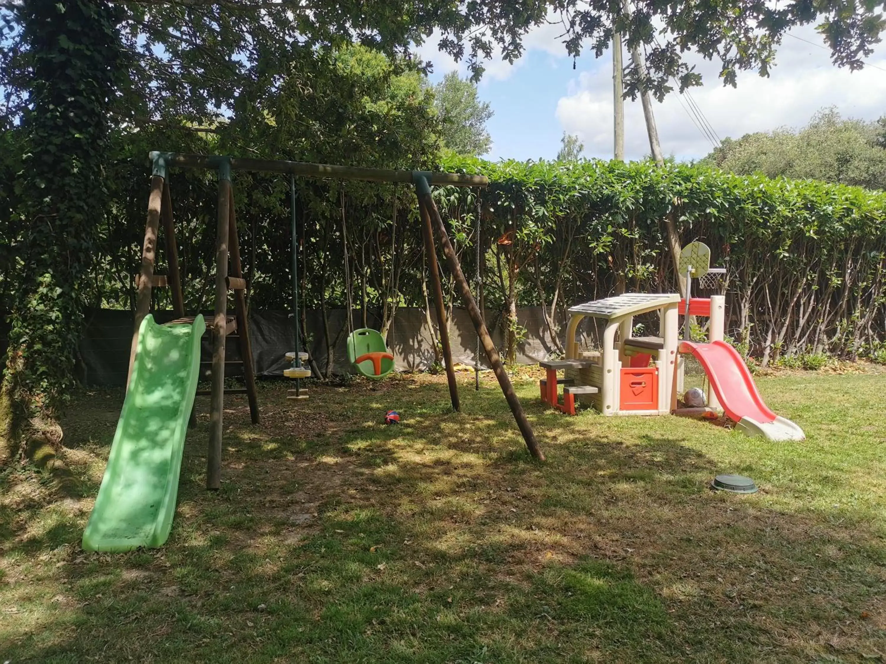 Children play ground, Children's Play Area in Les lits de l'Arz