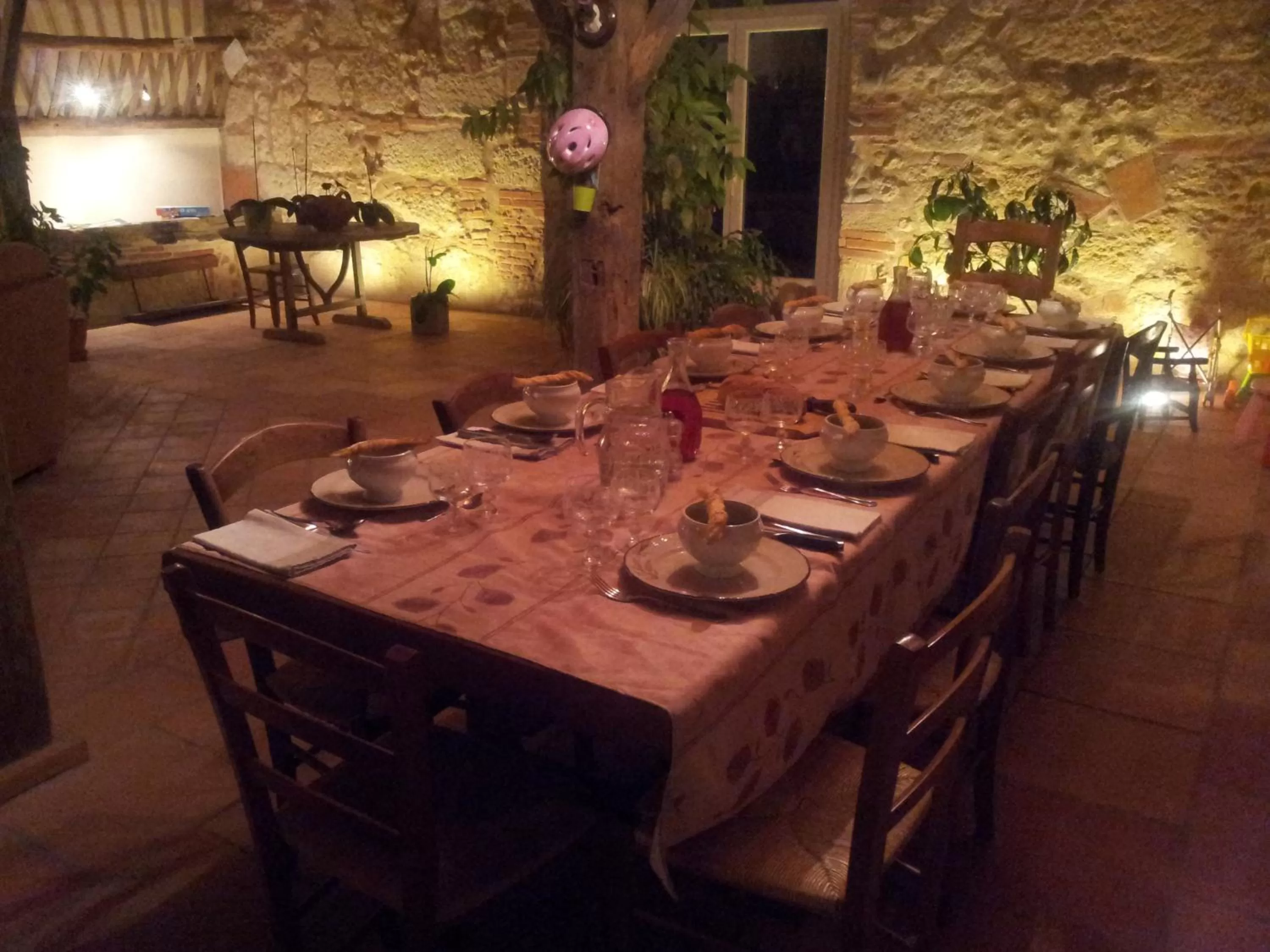 Restaurant/places to eat in Chambre d'Hôtes Le Moulin d'Encor