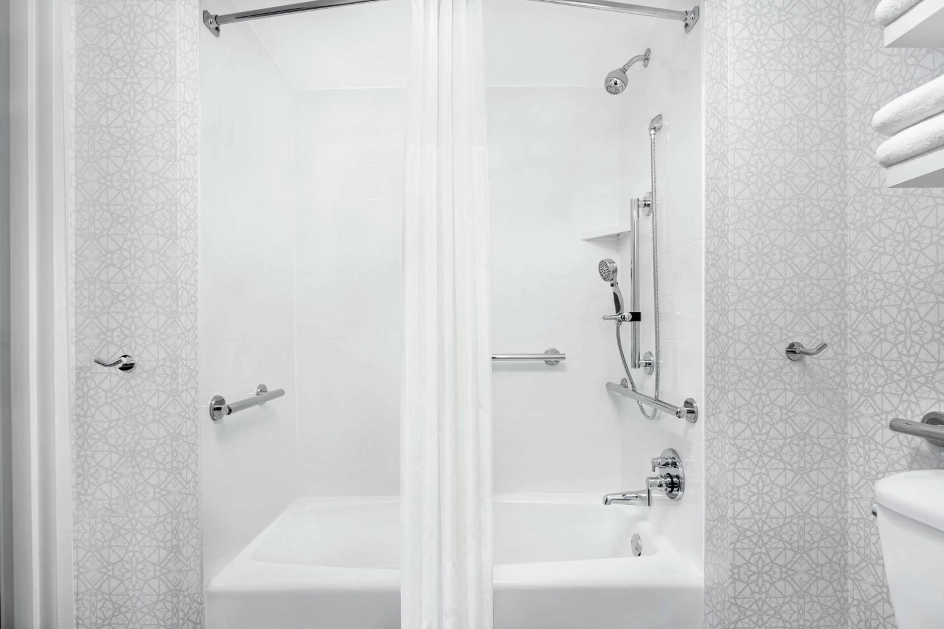 Bathroom in Hampton Inn & Suites Chicago-Downtown