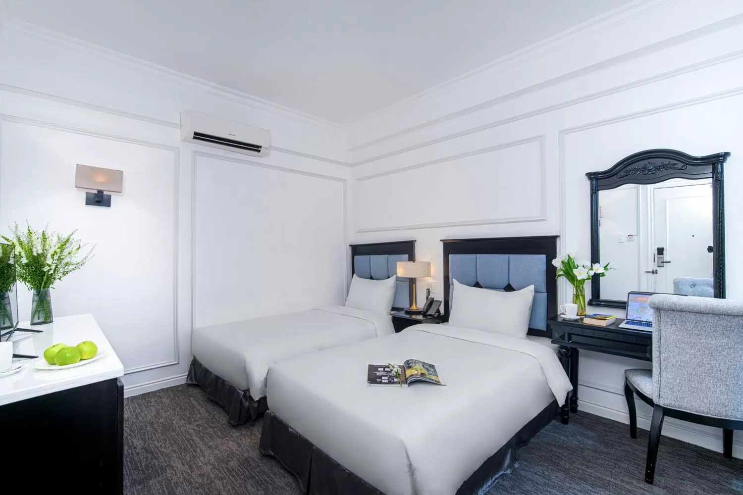 Deluxe Twin Room - No Window in Kin Hotel Ly Tu Trong