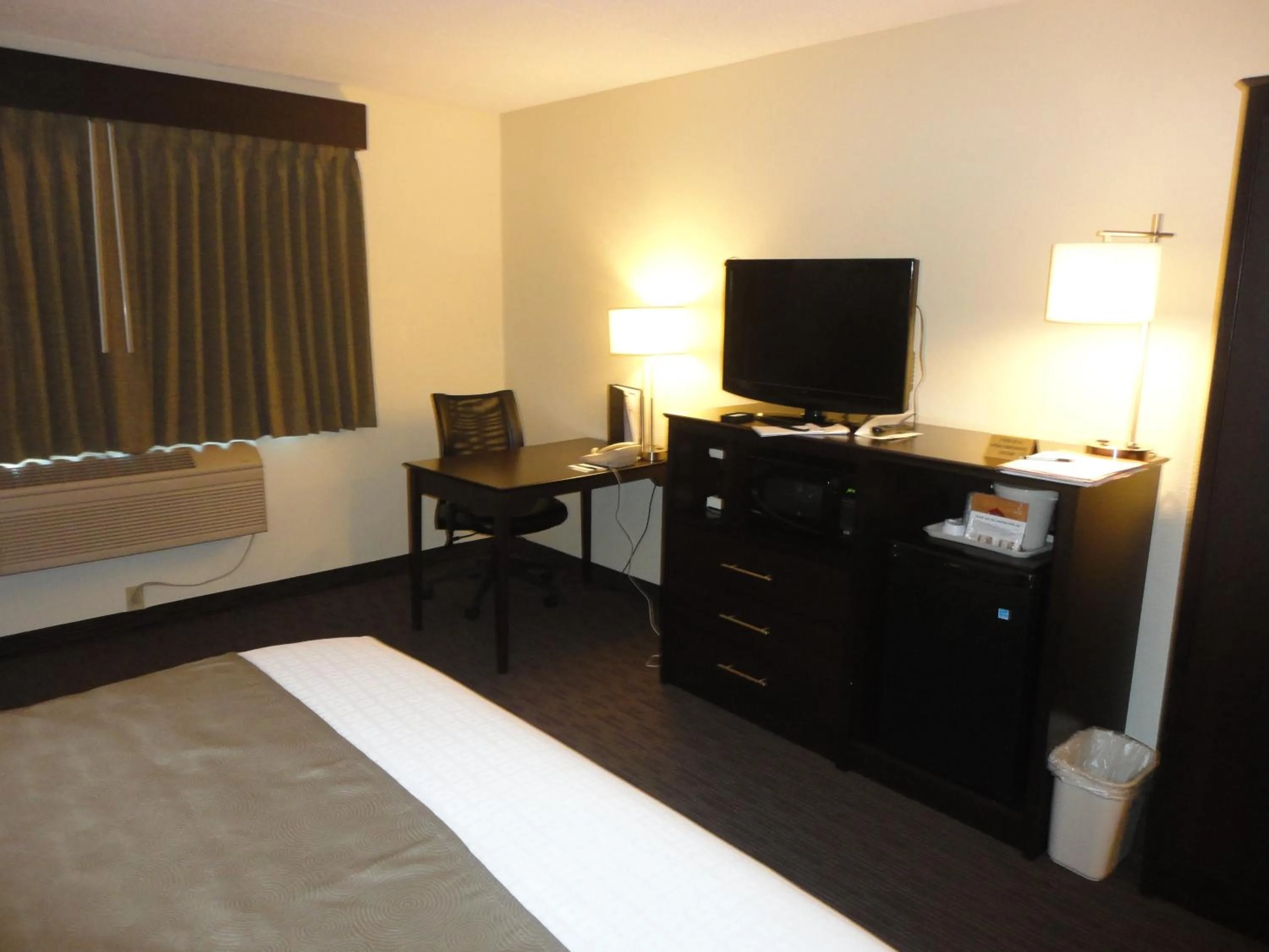 Bed in Baymont by Wyndham Owatonna