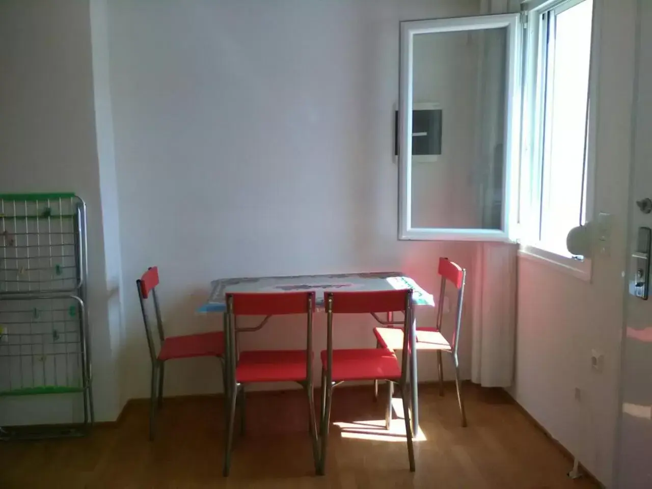 Dining Area in Apartments Vladimir
