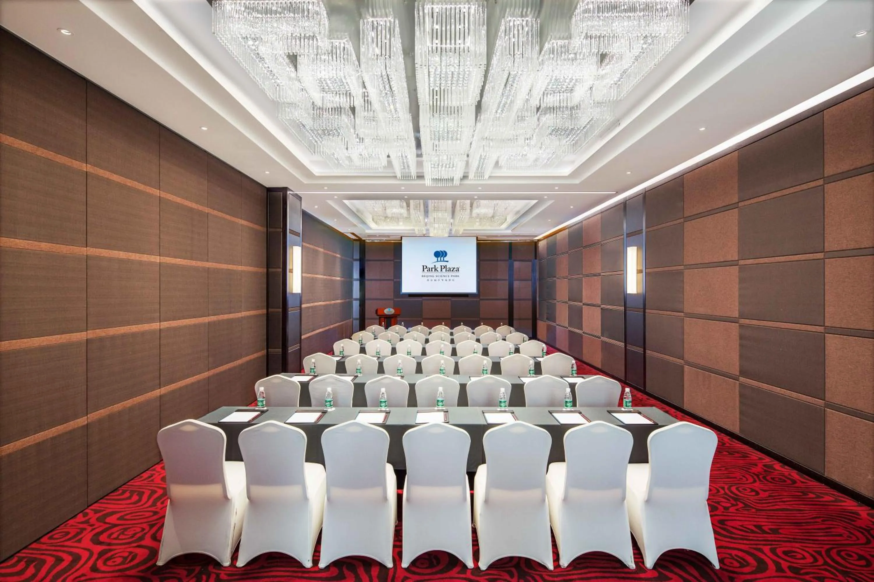 Meeting/conference room in Park Plaza Beijing Science Park