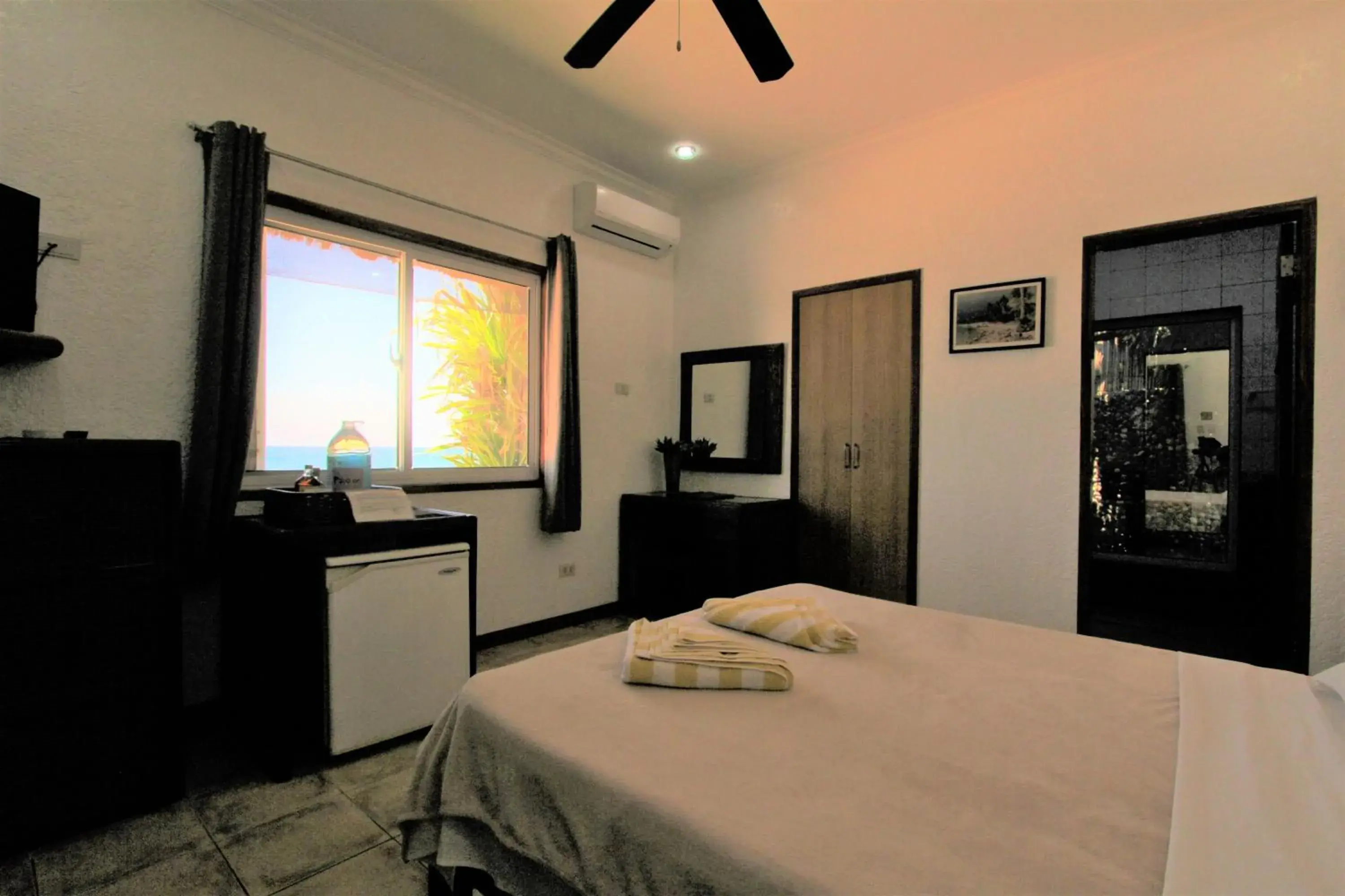 Bed in Thalatta Resort