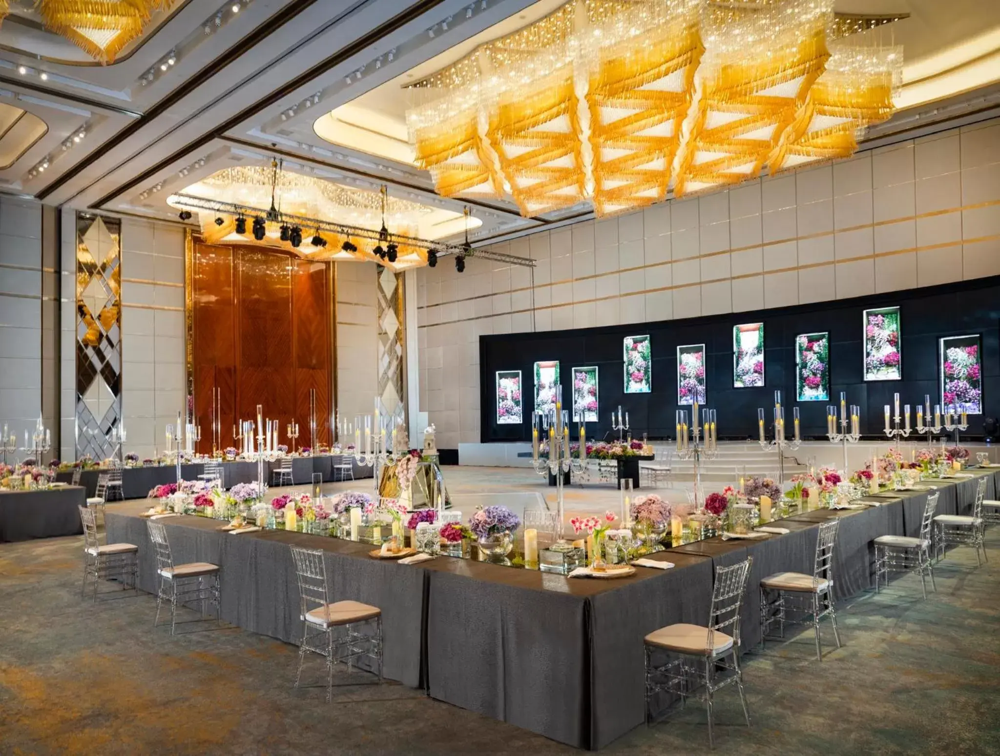 Banquet/Function facilities, Restaurant/Places to Eat in InterContinental Hotels Jakarta Pondok Indah, an IHG Hotel