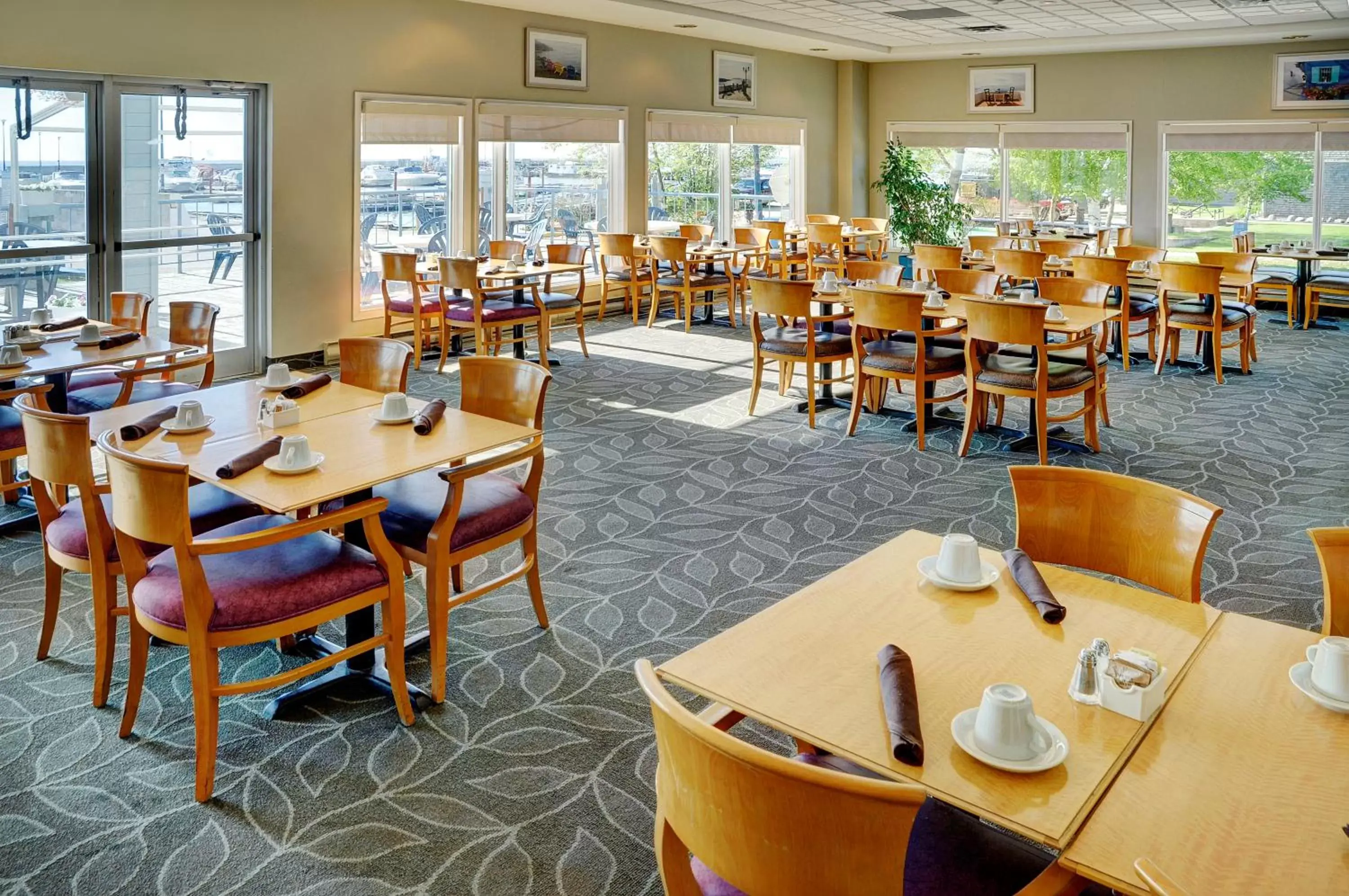 Restaurant/places to eat in Lakeview Gimli Resort Restaurant/places to eat in Lakeview Gimli Resort