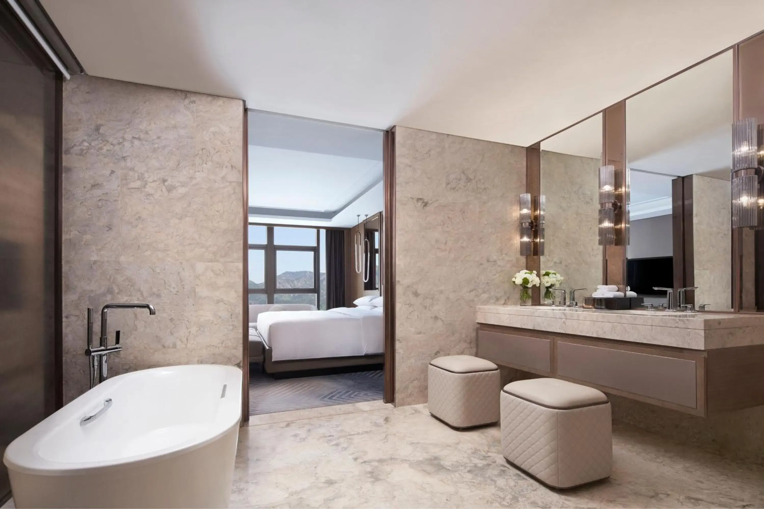 Bathroom in Wenzhou Marriott Hotel