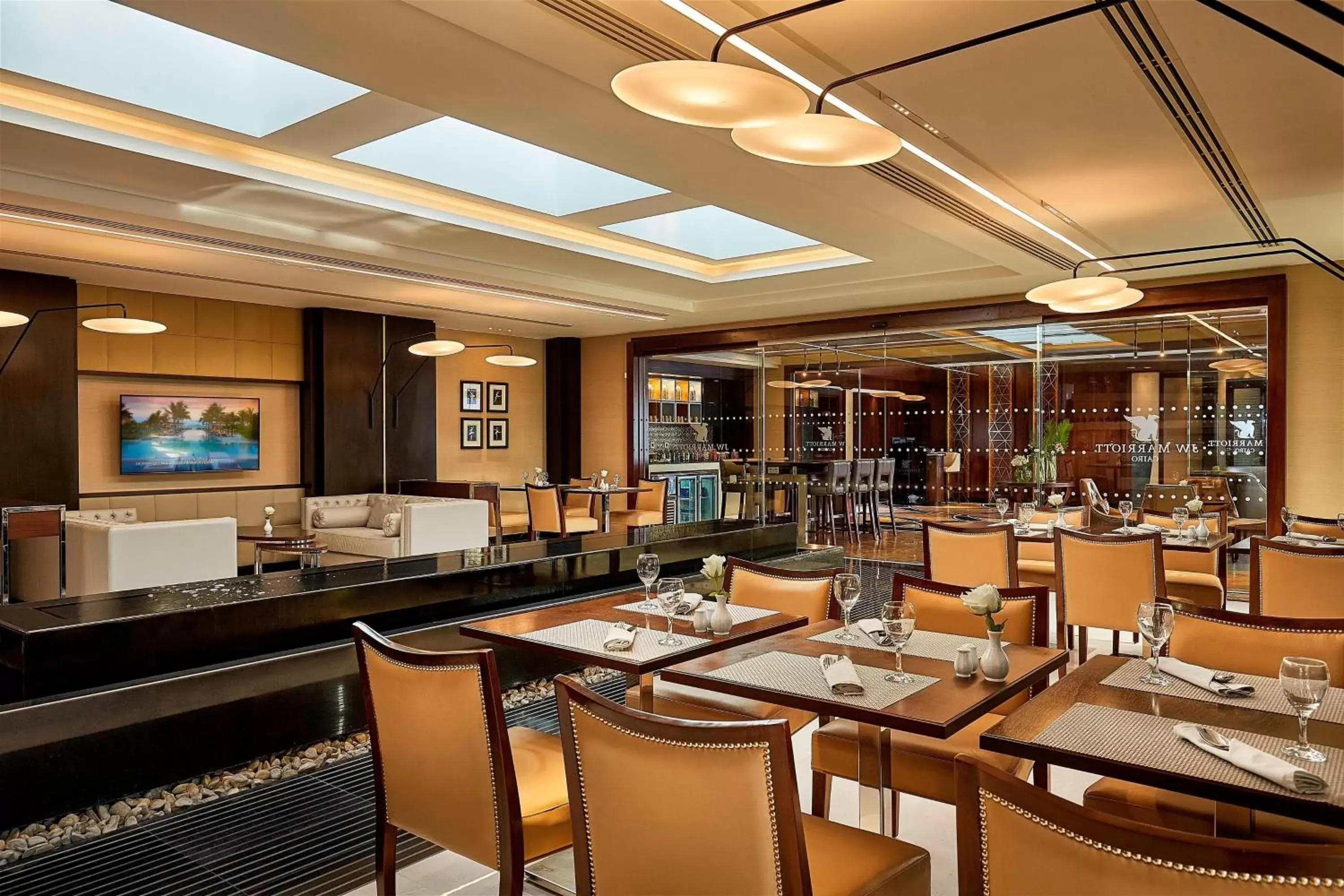 Lounge or bar, Restaurant/Places to Eat in JW Marriott Hotel Cairo