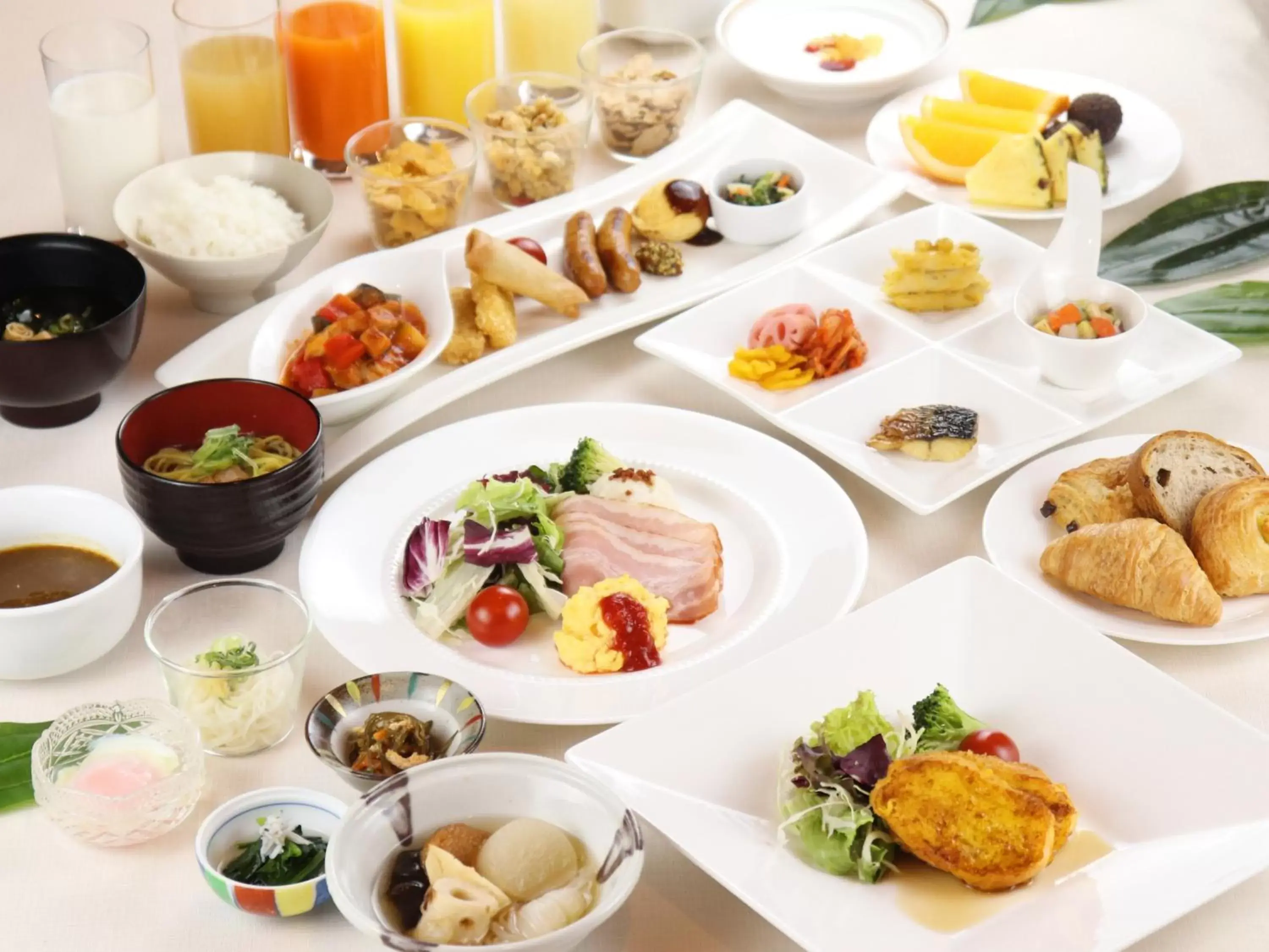 Buffet breakfast in Himeji Castle Grandvrio Hotel