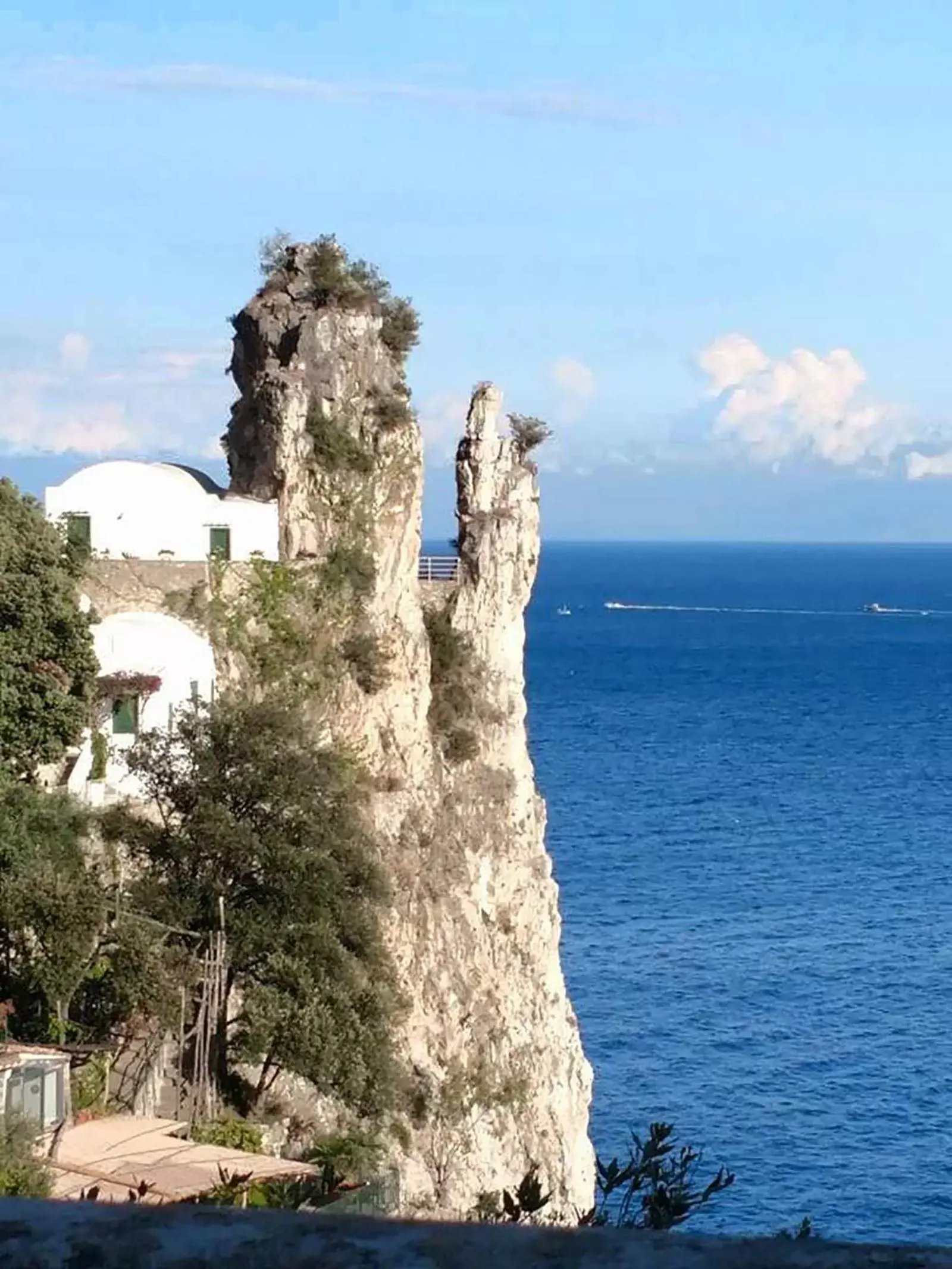 Natural landscape in L'Antico Borgo Dei Limoni