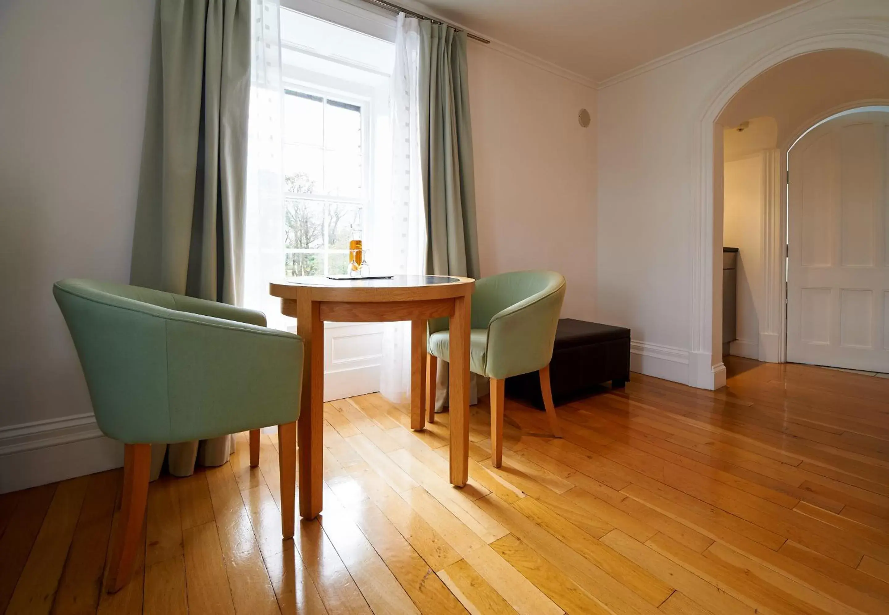 Living room, Dining Area in Portmeirion Village & Castell Deudraeth