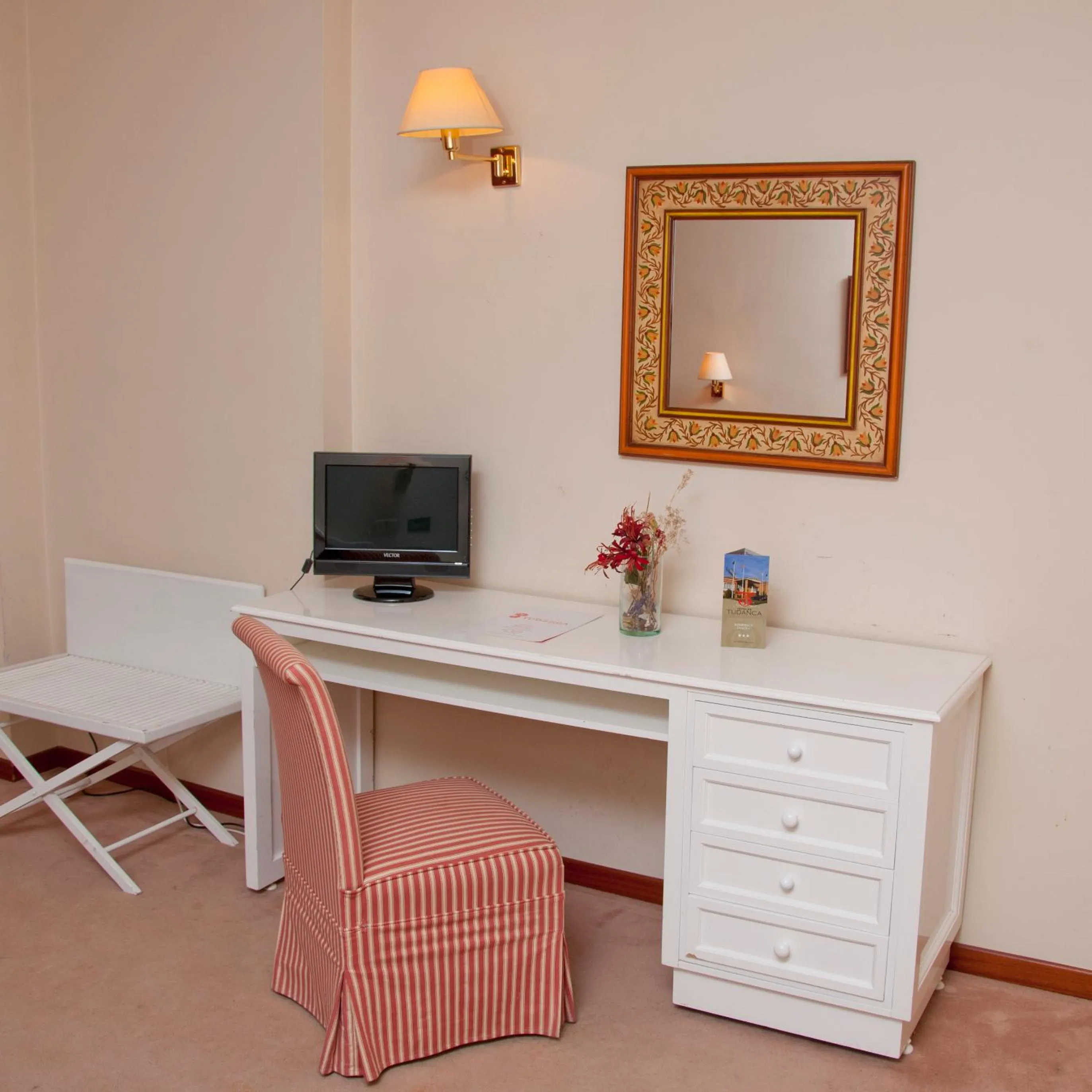 Decorative detail, TV/Entertainment Center in Tudanca Benavente