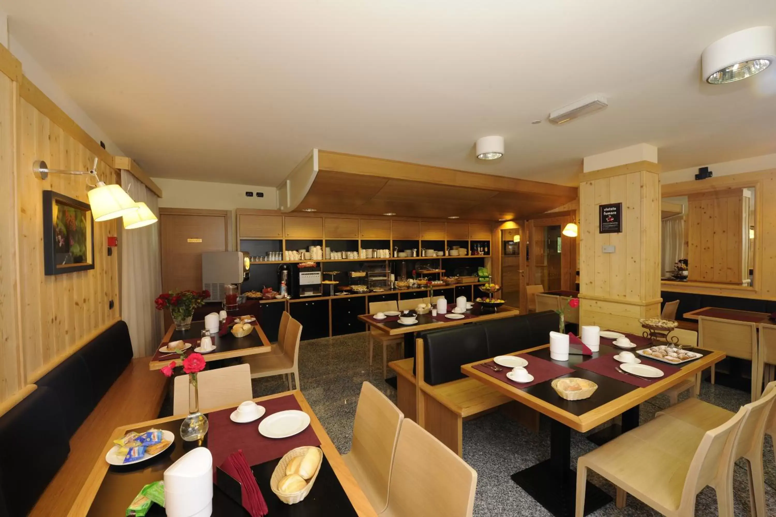 Food and drinks, Restaurant/Places to Eat in Hotel Garni Pegrà