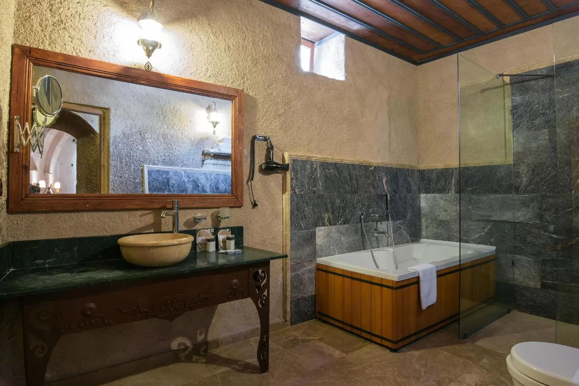 Bathroom in Lunar Cappadocia Hotel