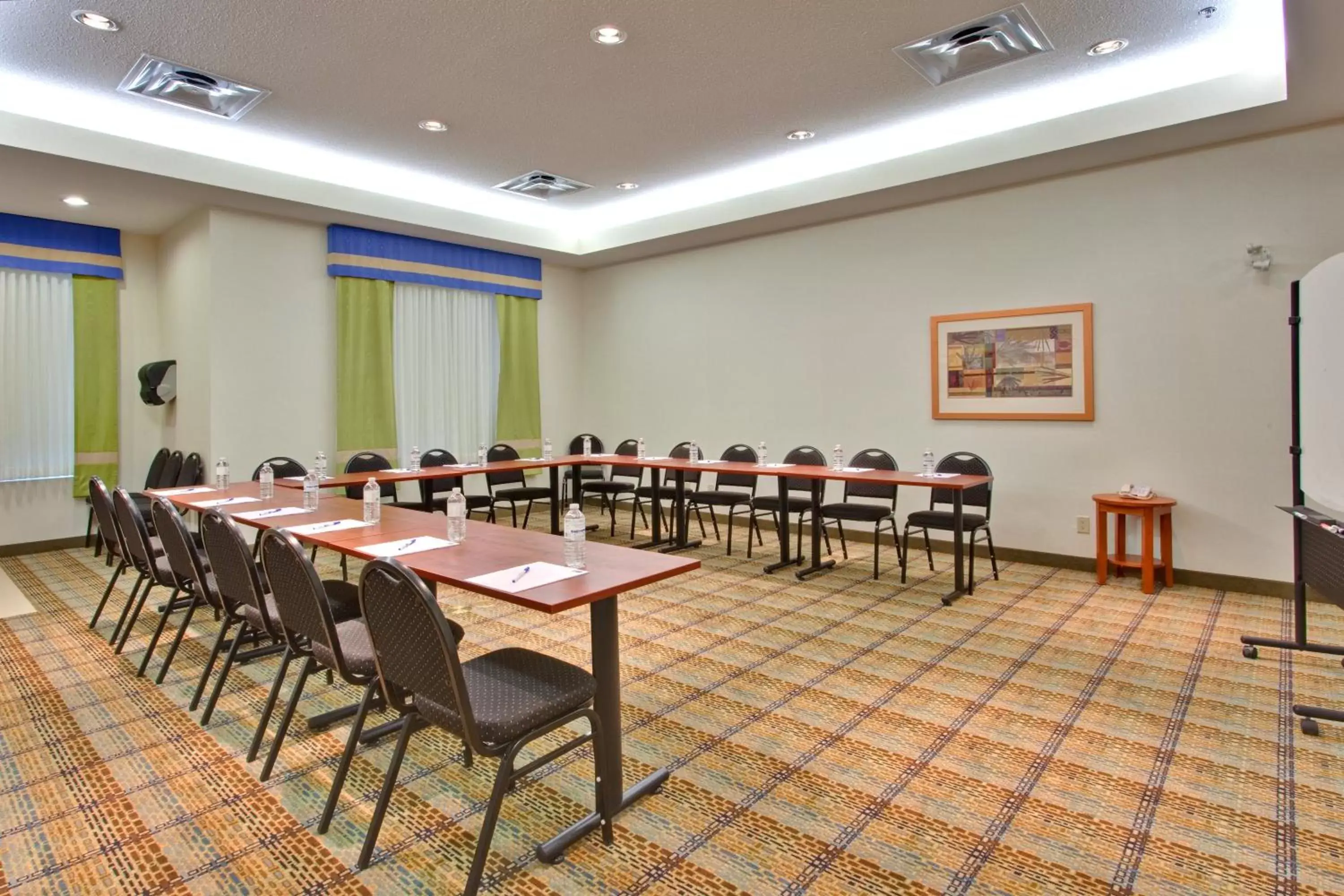 Meeting/conference room in Holiday Inn Express Hotel & Suites-Edmonton South, an IHG Hotel