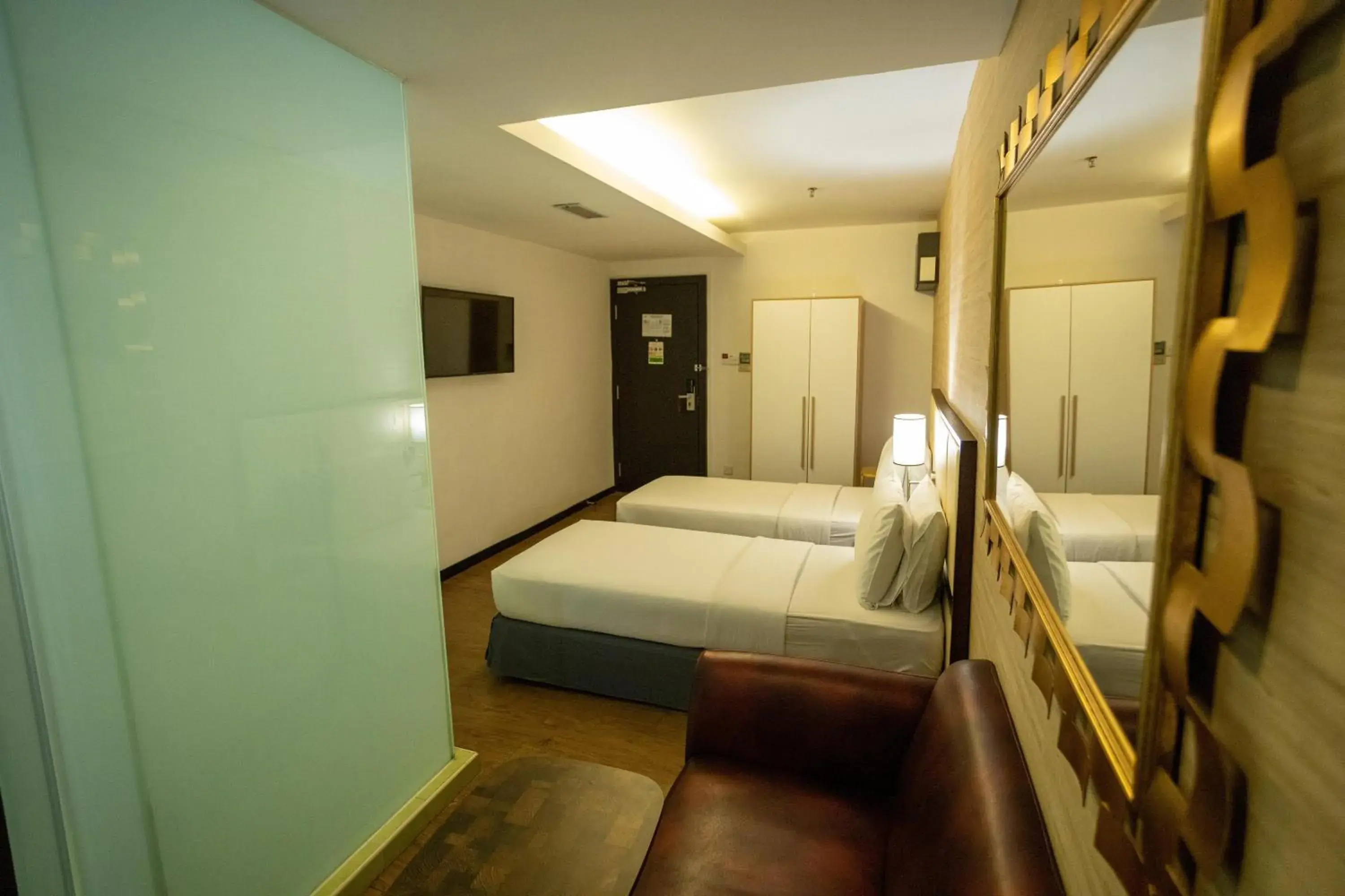 Bed, Seating Area in Citrus Hotel Johor Bahru by Compass Hospitality