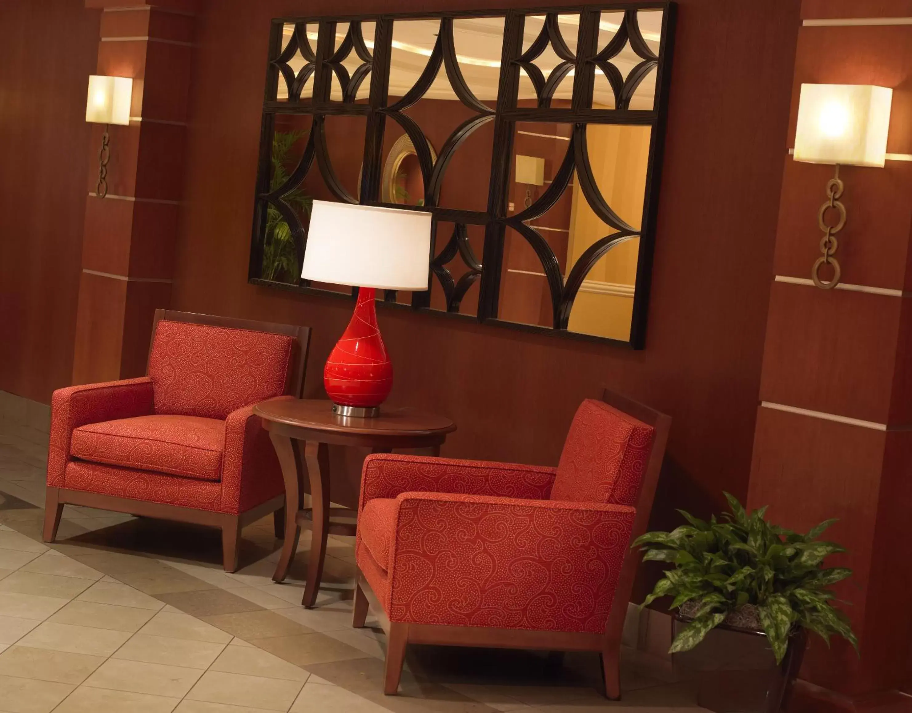 Lobby or reception, Seating Area in Wyndham Cleveland Airport