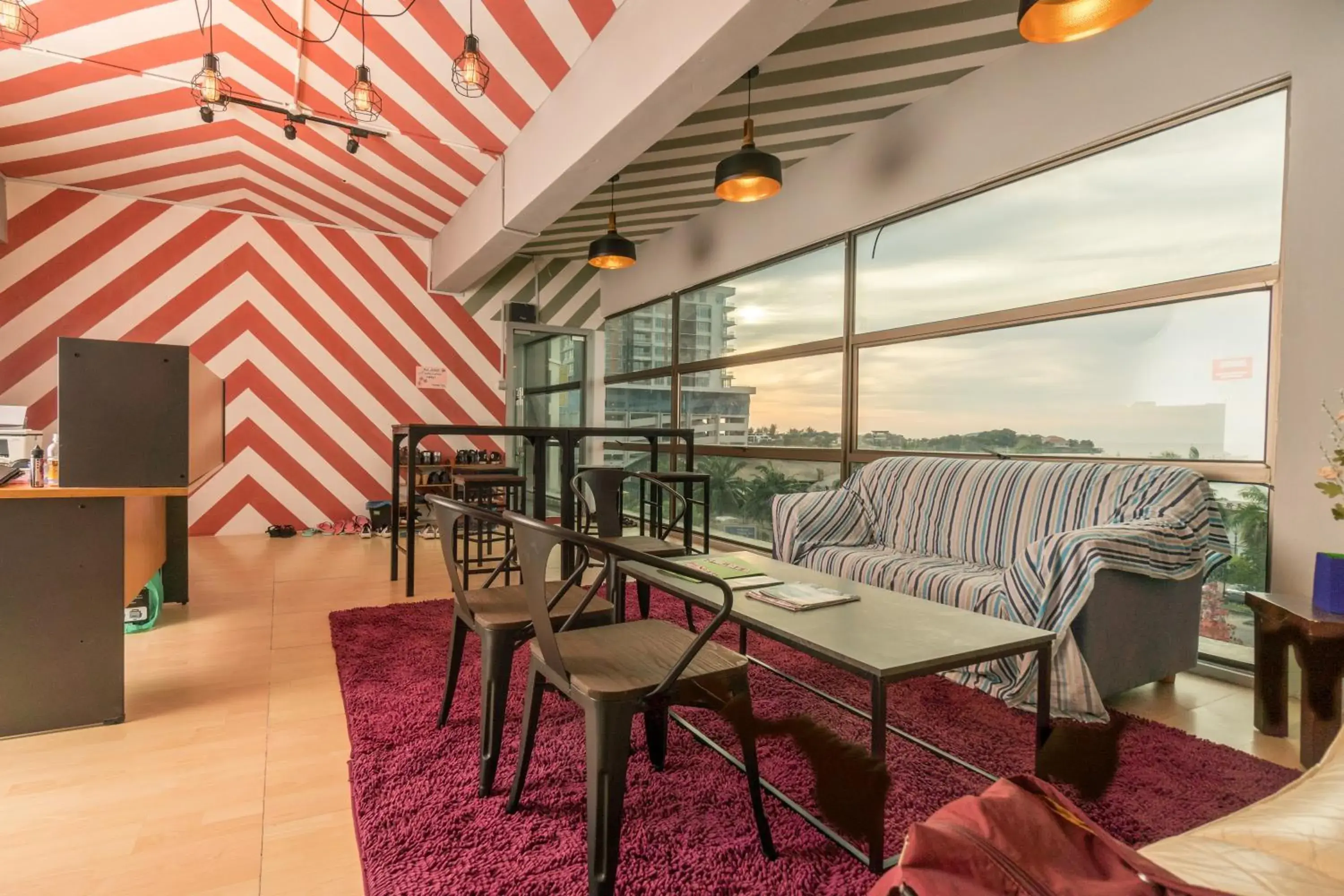 Living room in Seaview Capsule Hotel