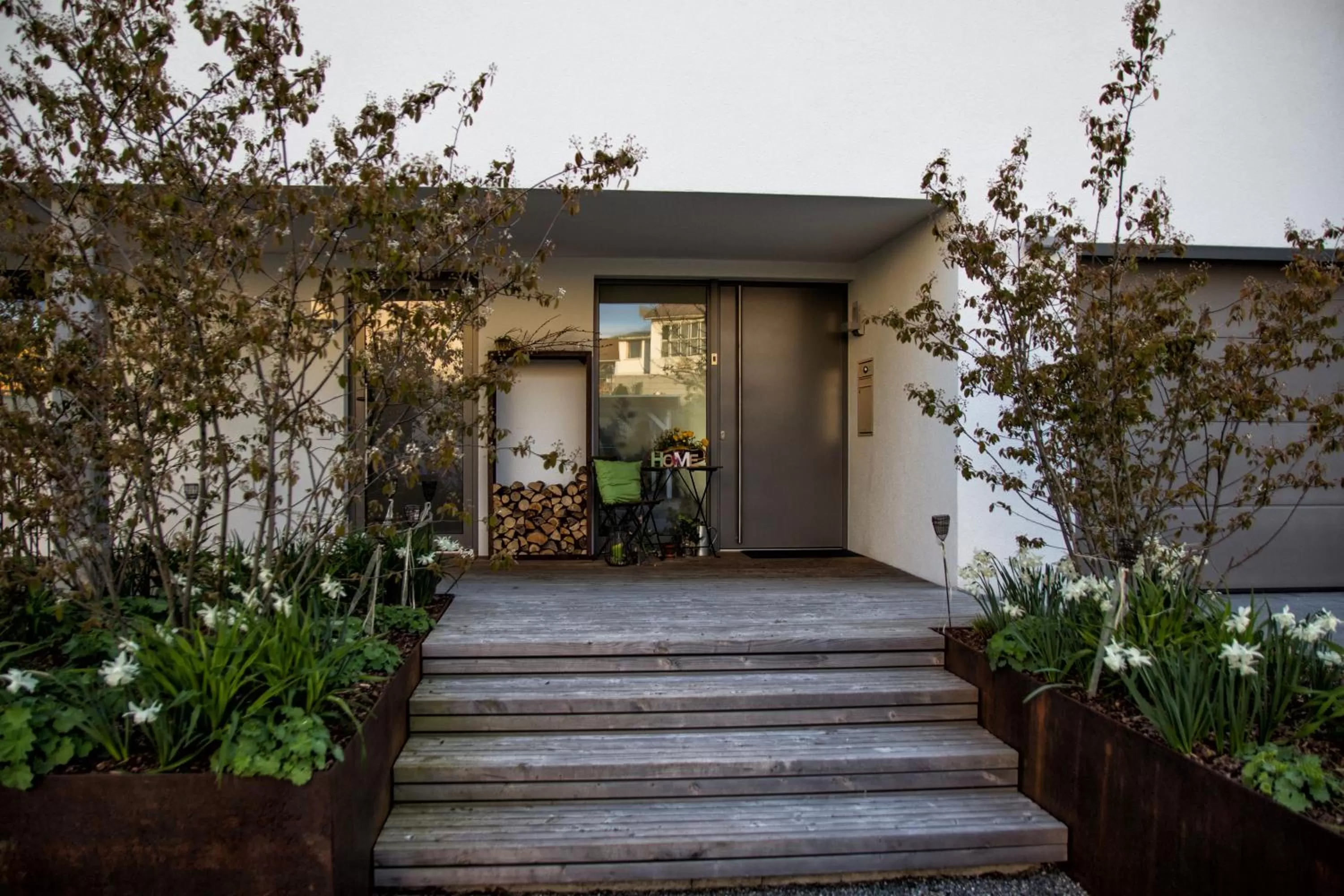 Property building, Facade/Entrance in Hewen Apartments