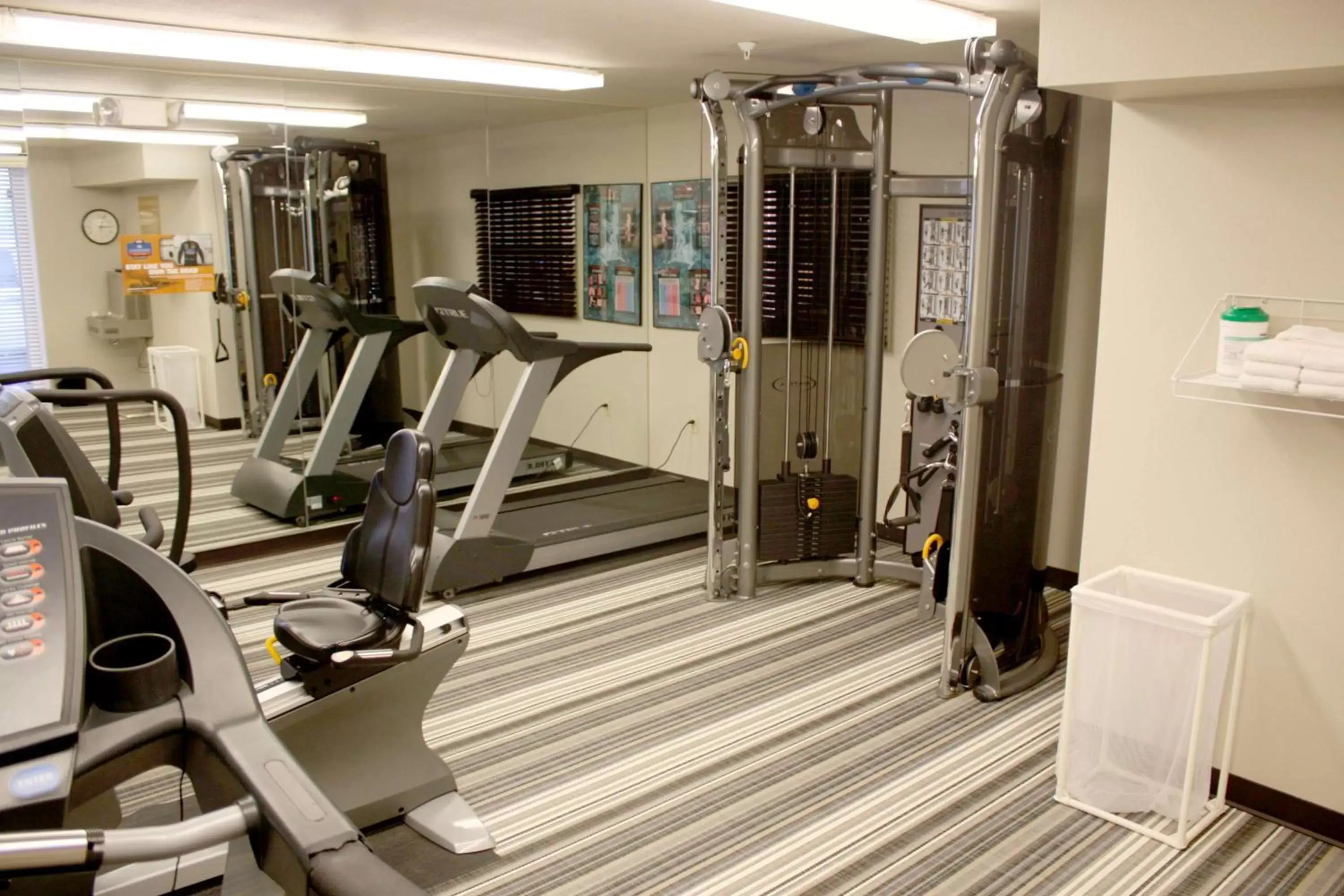 Fitness centre/facilities, Fitness Center/Facilities in Sonesta Simply Suites Phoenix Glendale