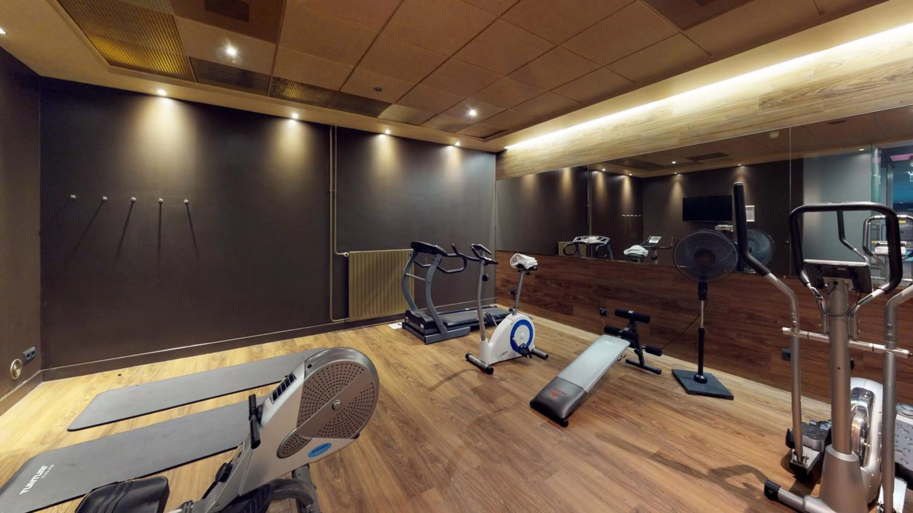 Fitness centre/facilities in Fletcher Hotel-Restaurant Oud London