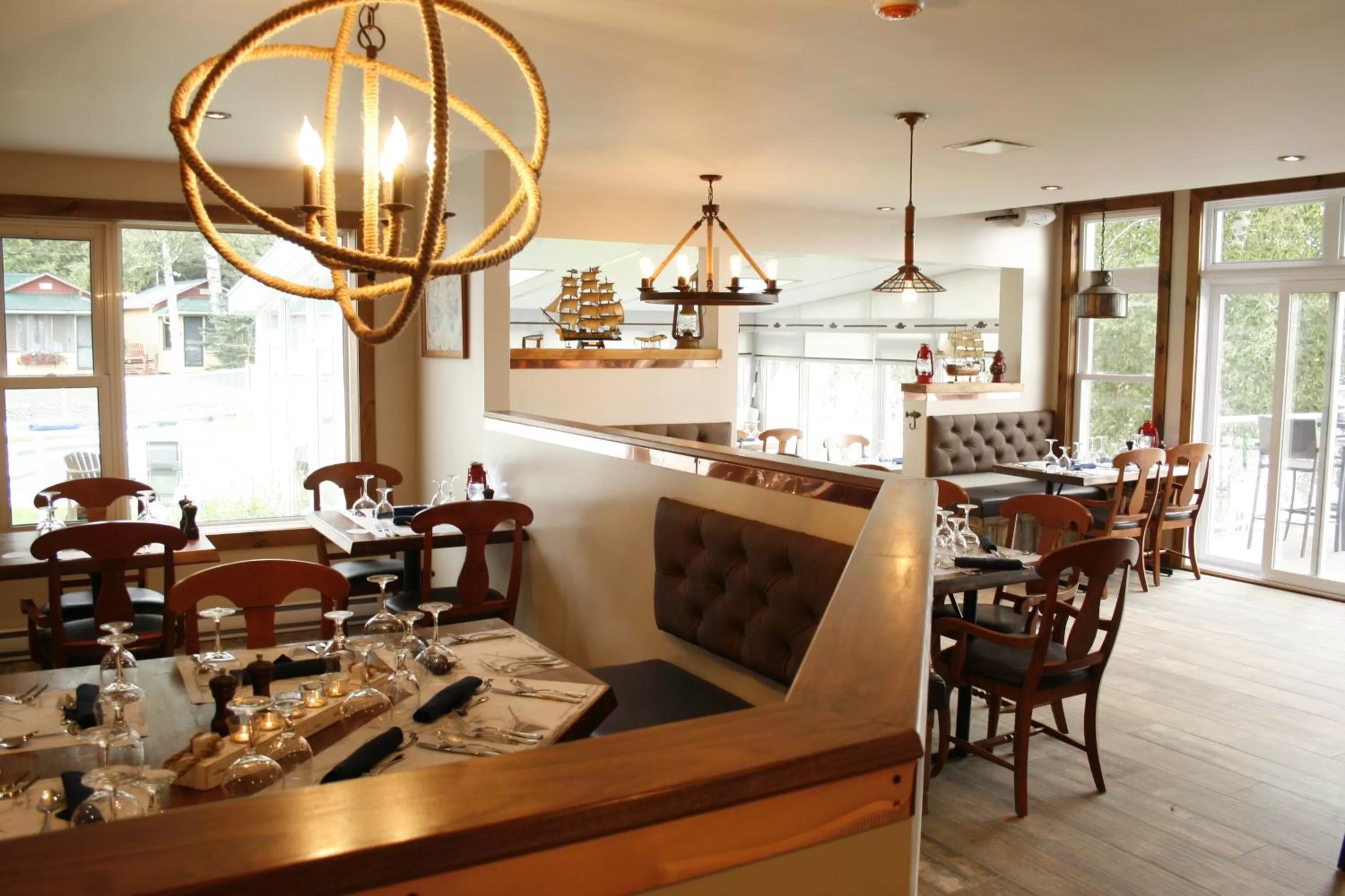 Restaurant/Places to Eat in Auberge et Chalets sur le Lac