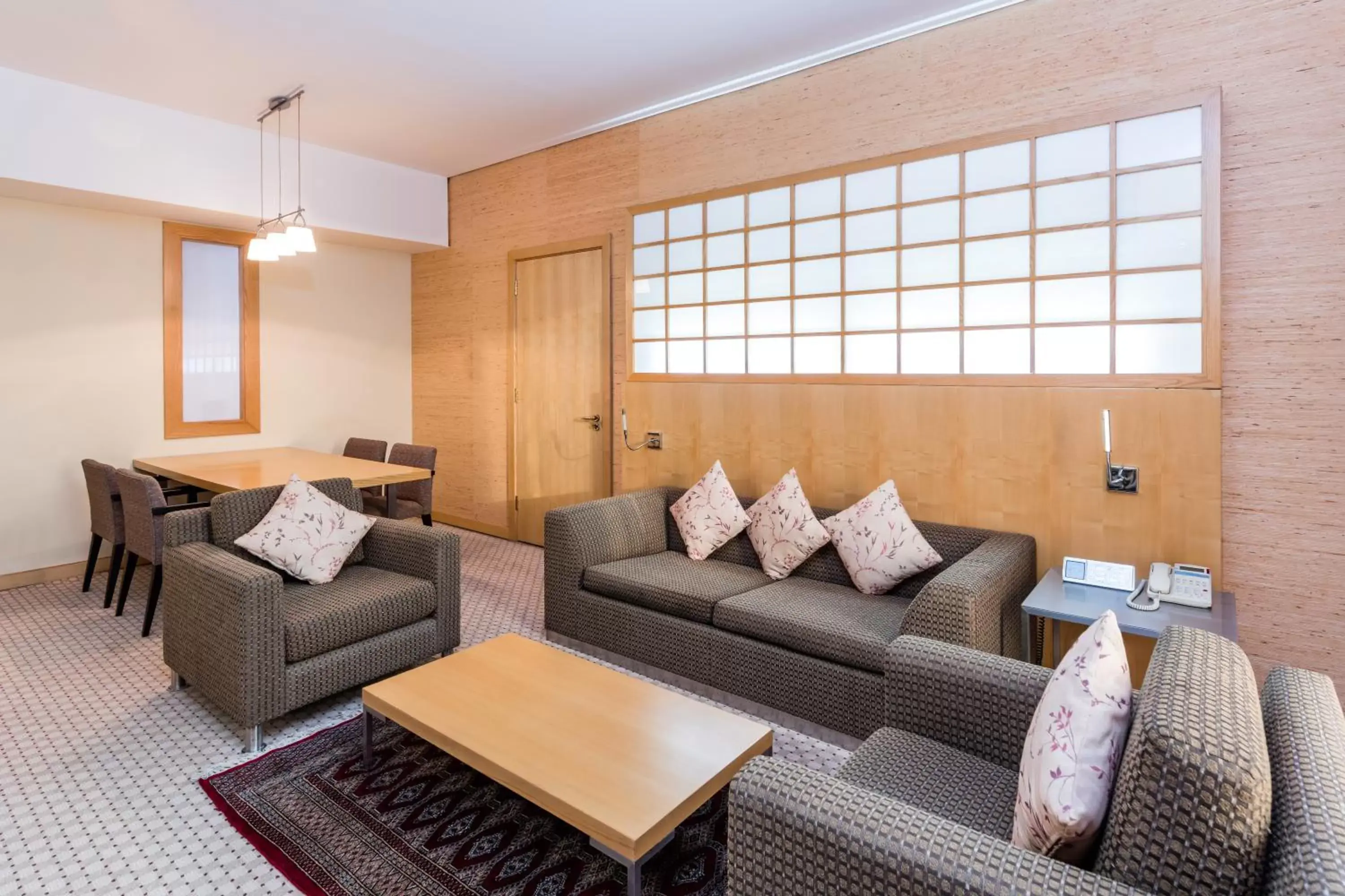 Living room, Seating Area in Radisson Blu Hotel, Doha