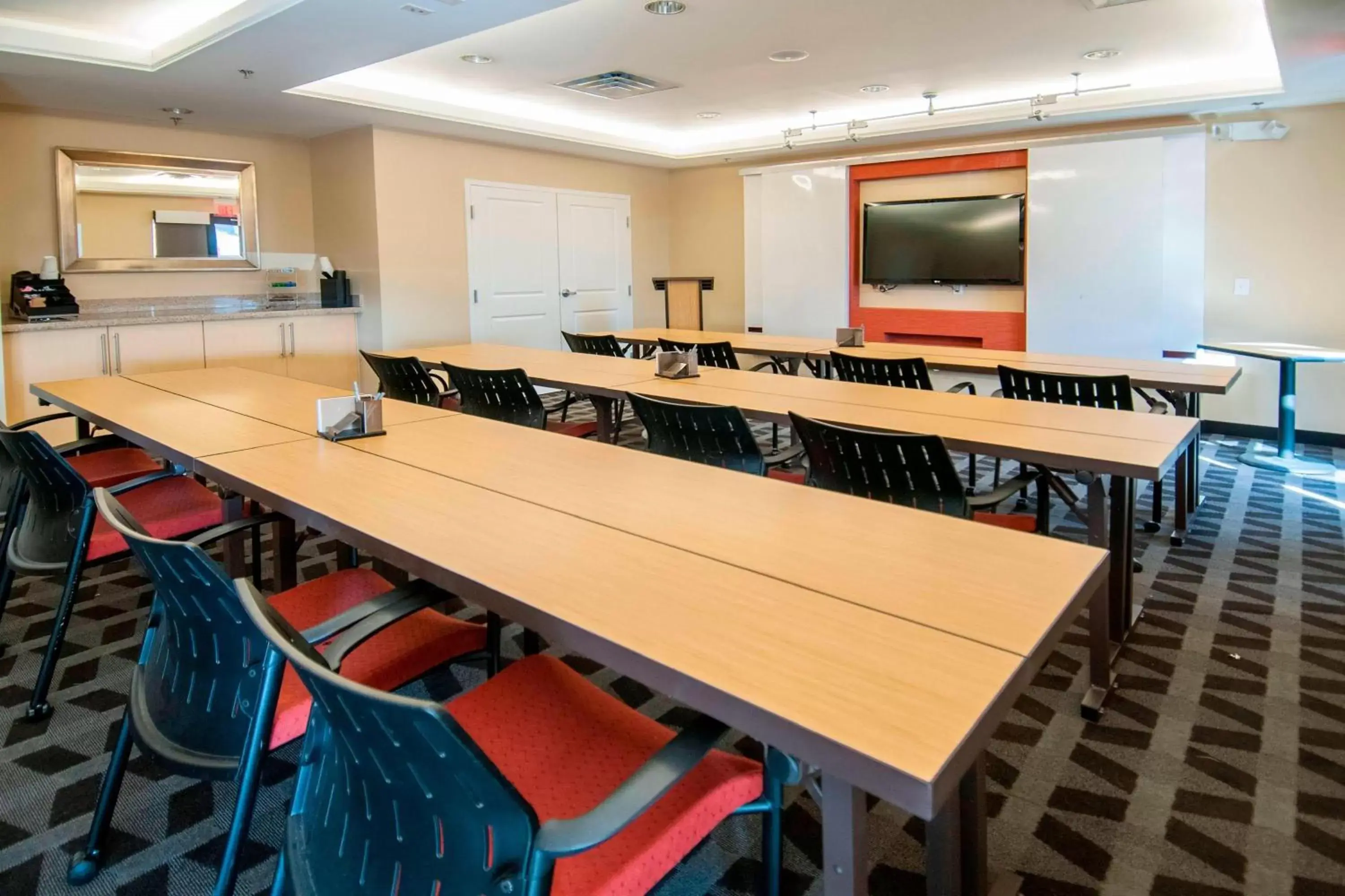 Meeting/conference room in TownePlace Suites by Marriott Baton Rouge Gonzales