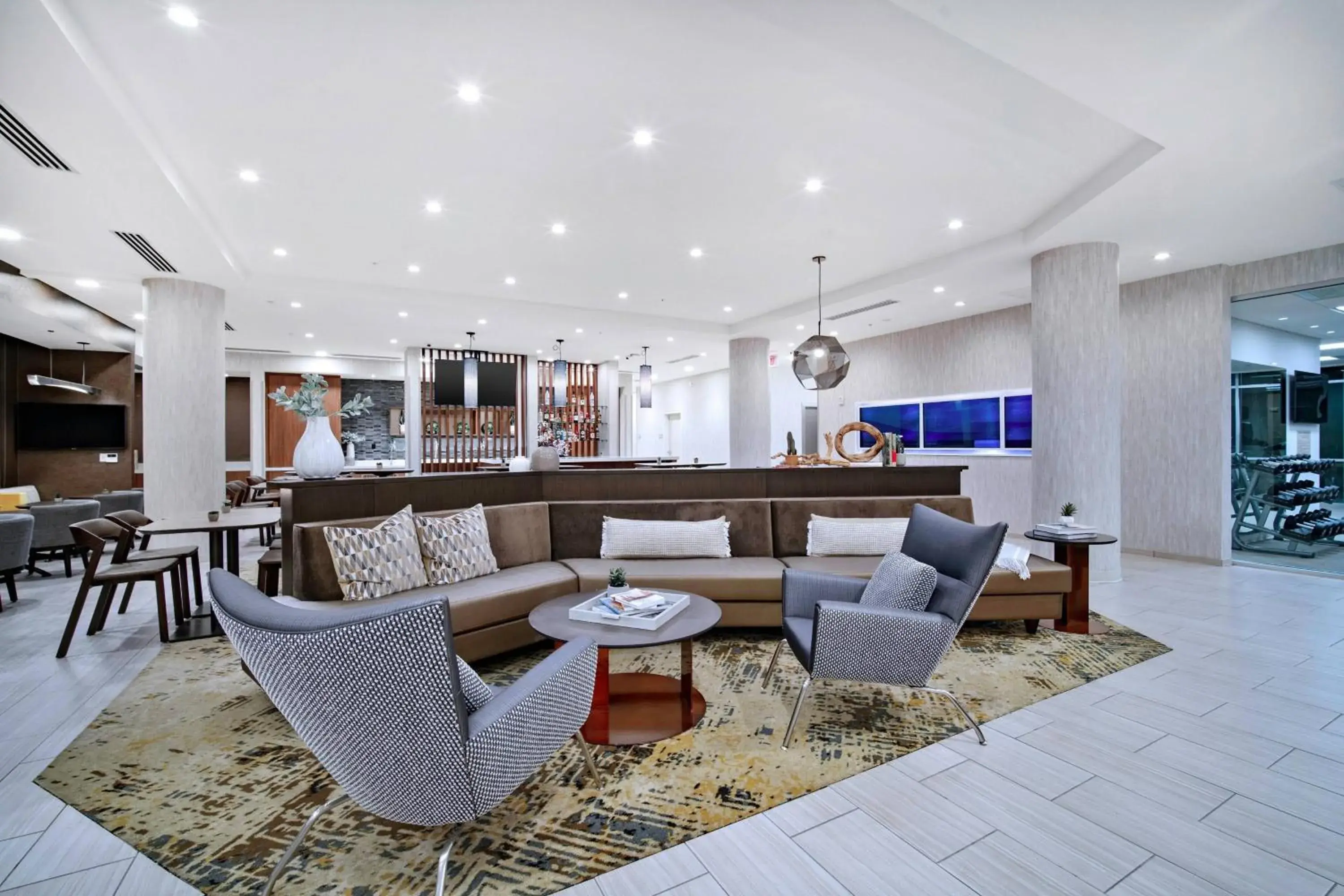 Lobby or reception in SpringHill Suites by Marriott Phoenix Goodyear
