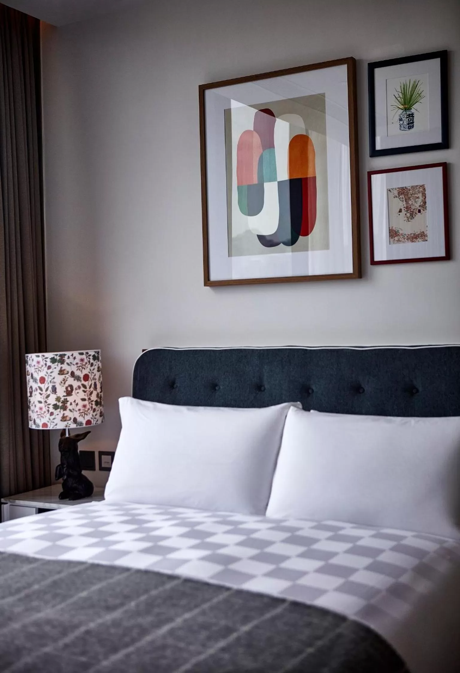 Bedroom, Bed in Little Tai Hang