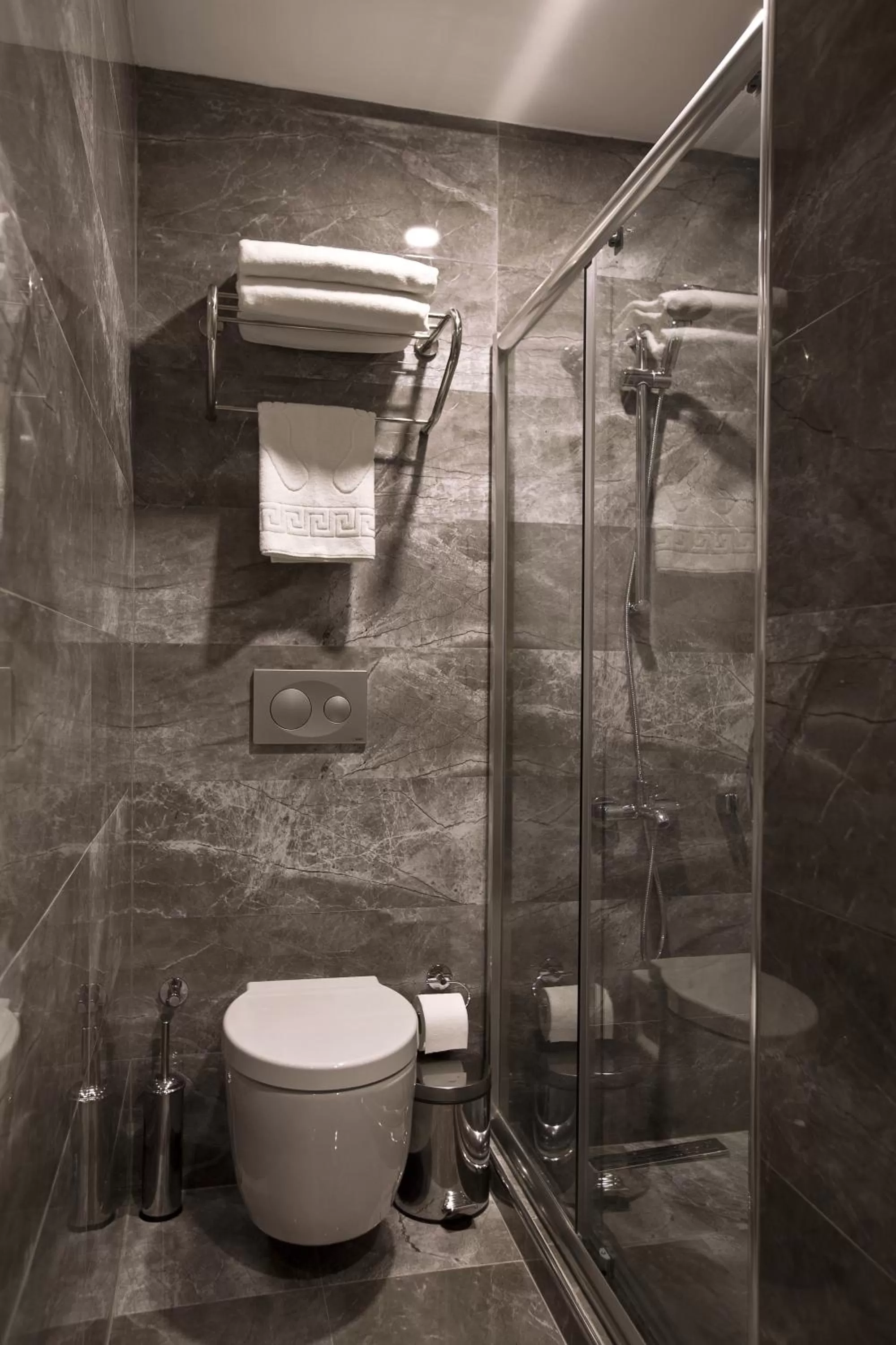 Bathroom in Snog Rooms & Suites