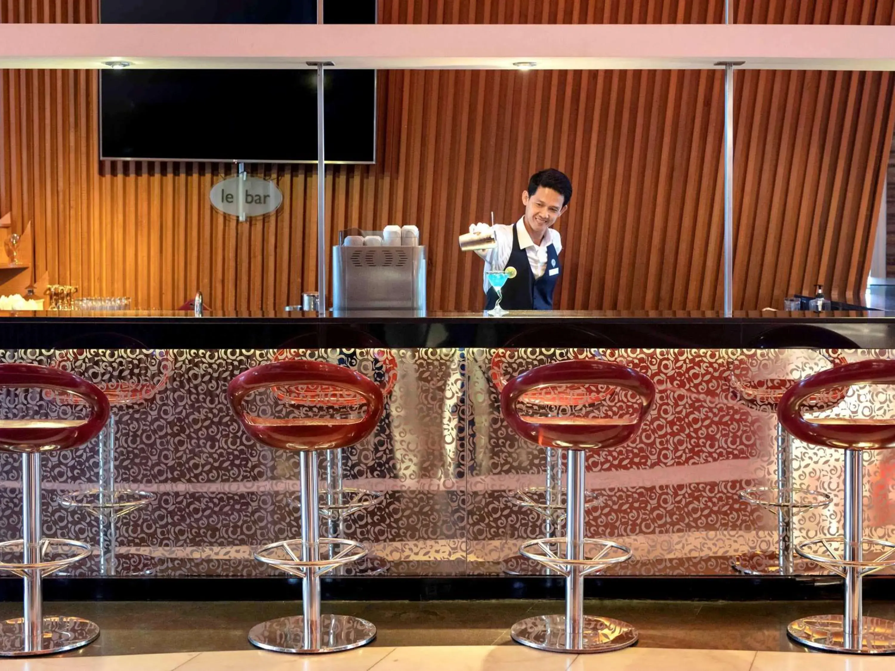 Lounge or bar in Novotel Palembang Hotel