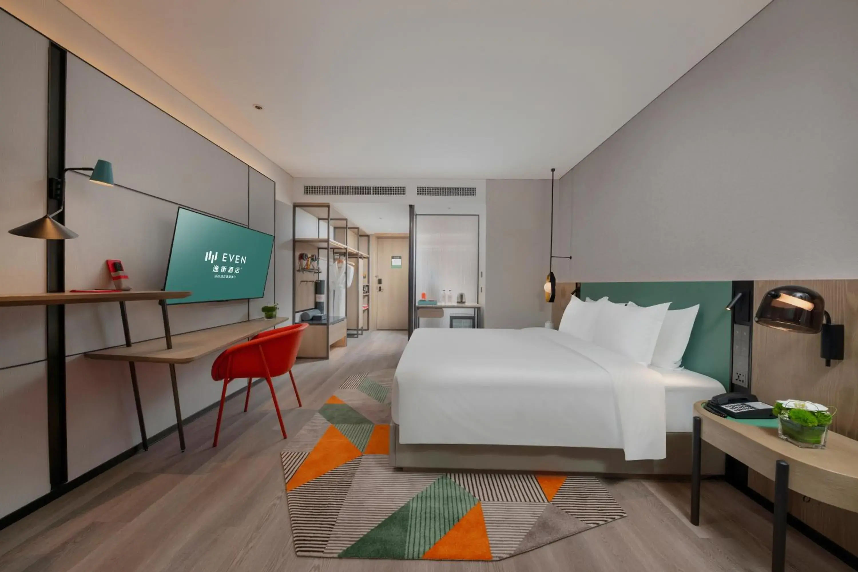 Photo of the whole room, Bed in EVEN Hotels Shenzhen Guangming Cloud Park by IHG Photo of the whole room, Bed in EVEN Hotels Shenzhen Guangming Cloud Park by IHG