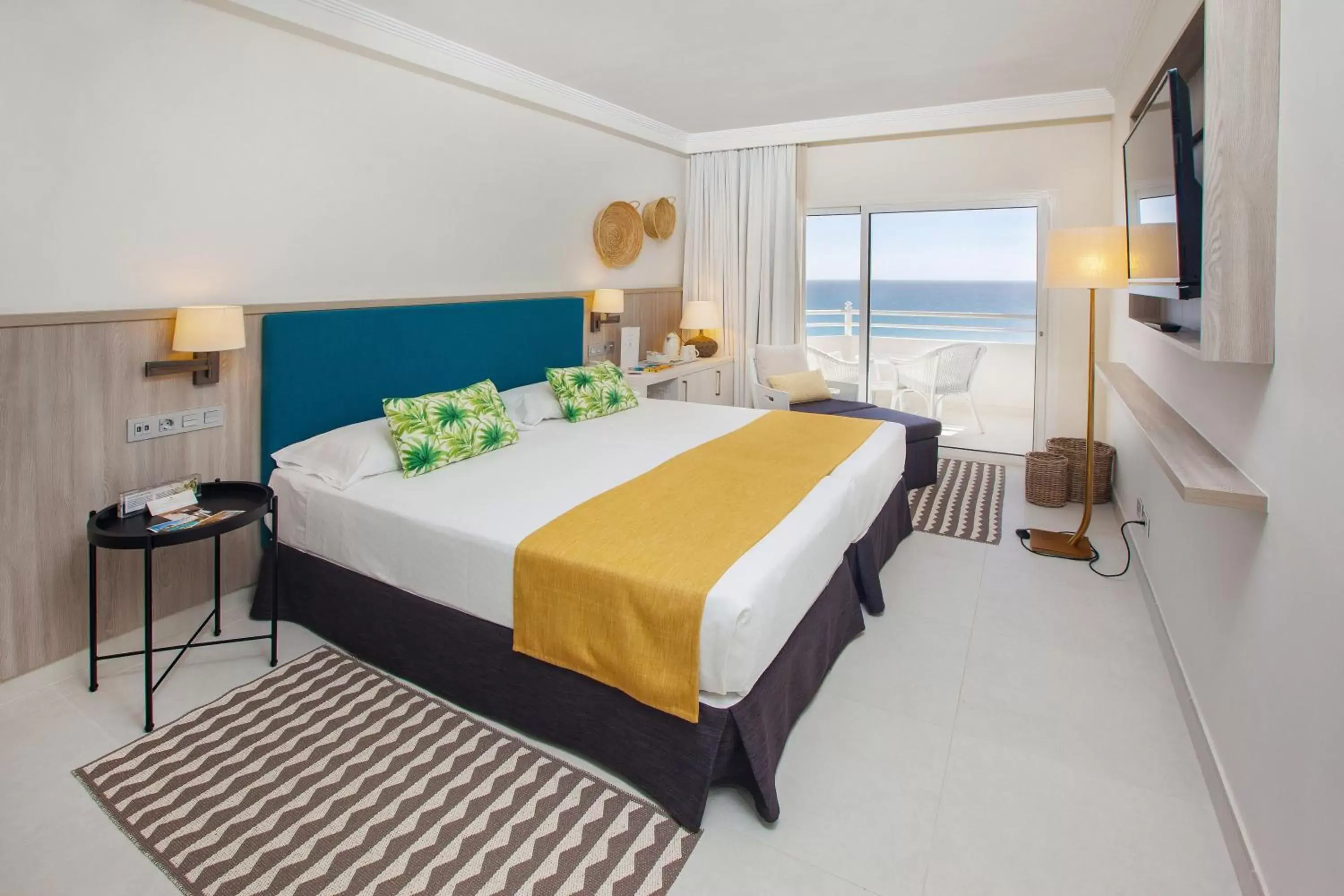 Deluxe Double Room with View in Corallium Dunamar by Lopesan Hotels - Adults Only