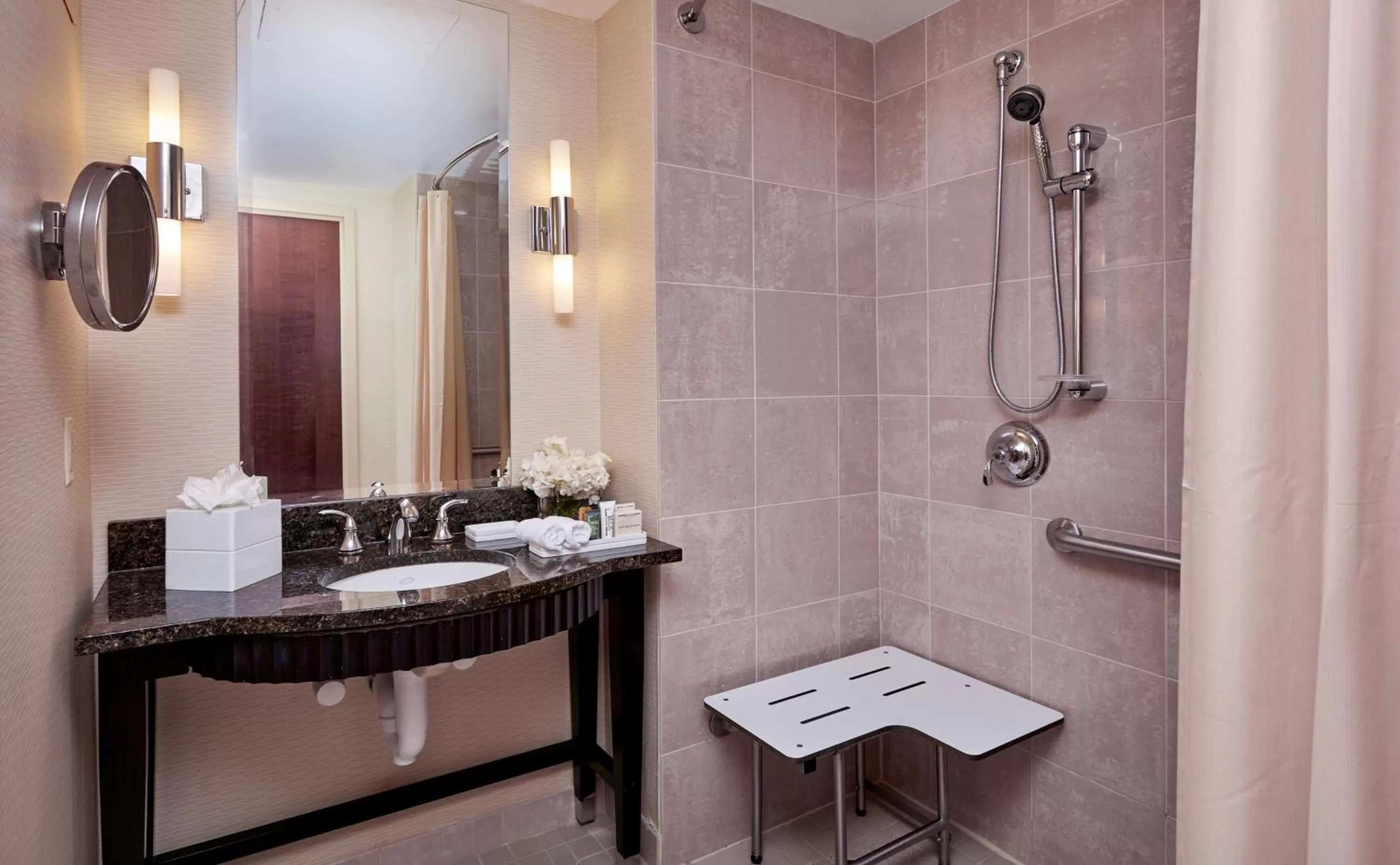 Bathroom in Hilton Baltimore Inner Harbor