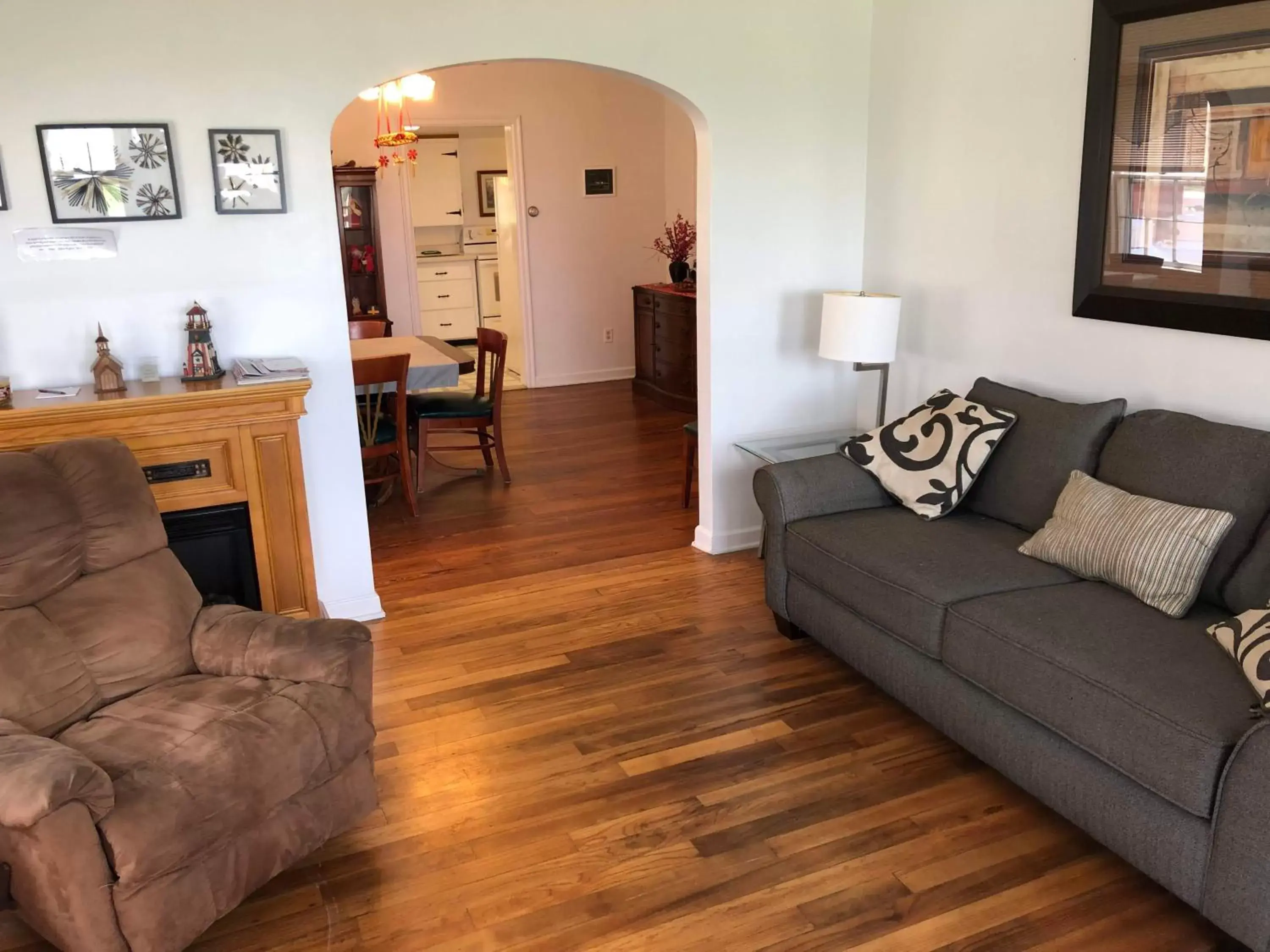 Seating Area in Plantation Motel