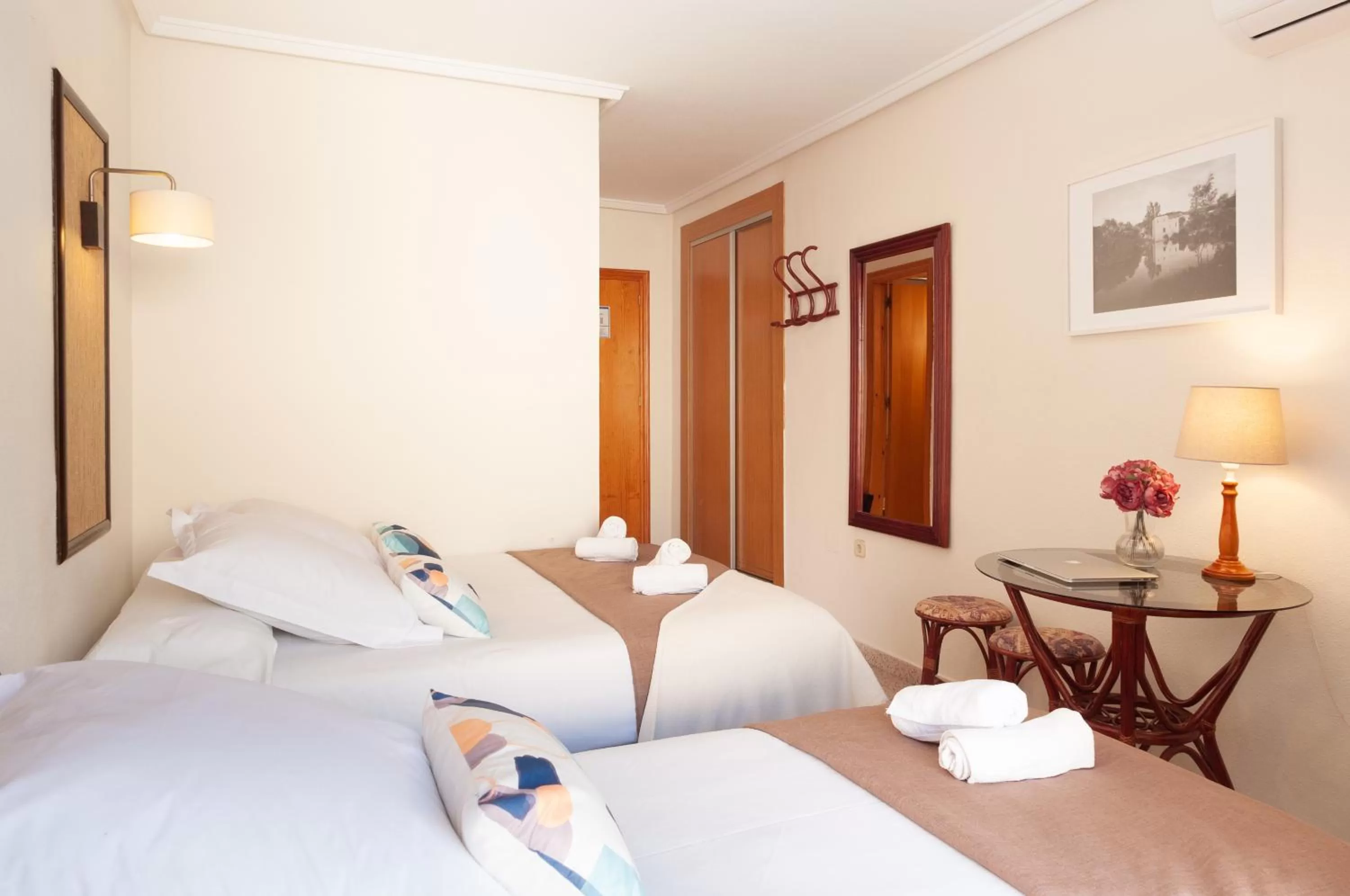 Bed in Hotel Eden Mar