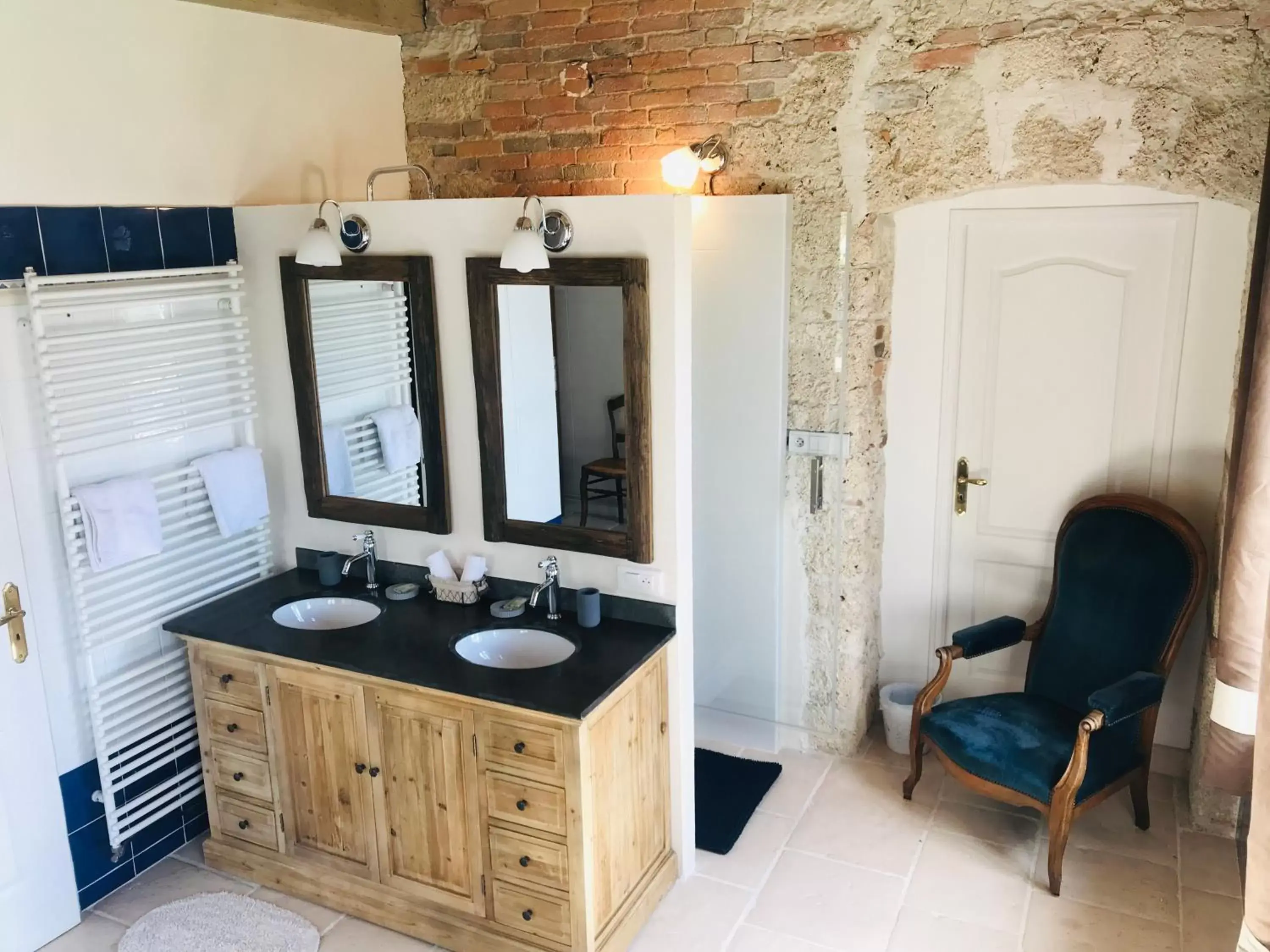 Bathroom in Domaine du Manoir