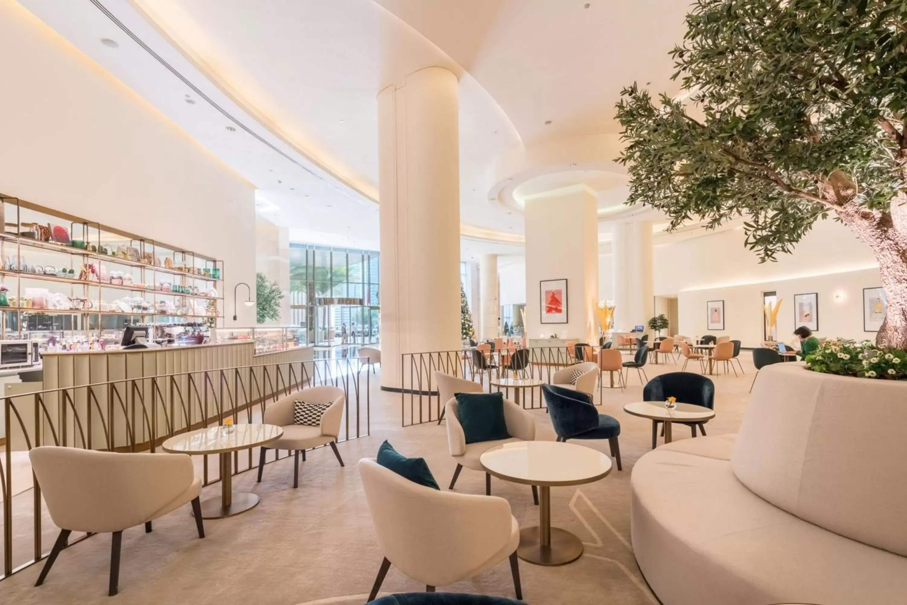 Lobby or reception, Restaurant/Places to Eat in Address Dubai Marina