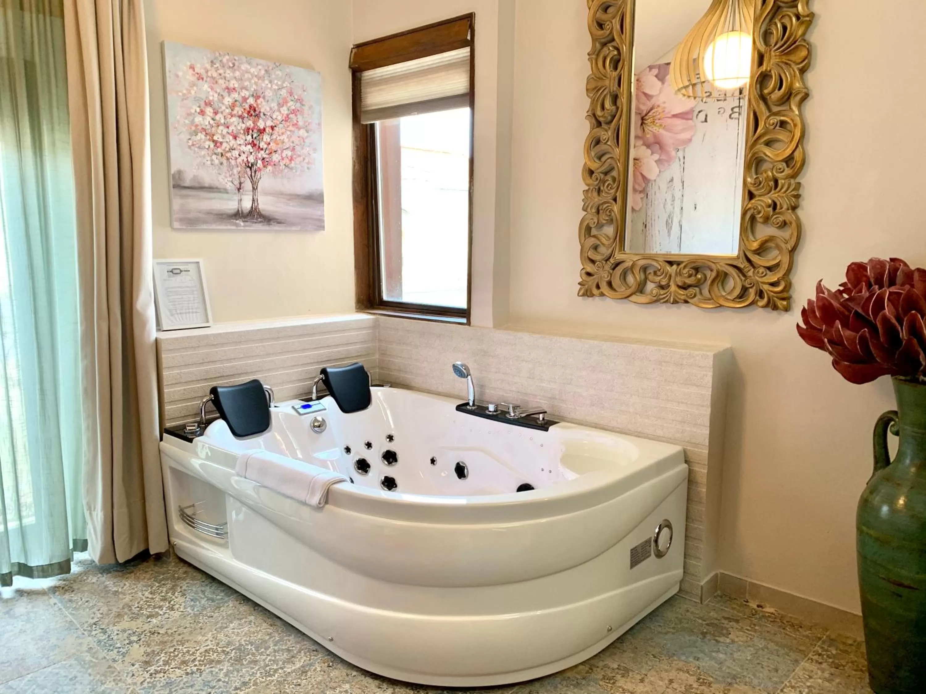 Hot Tub in Akla Hotel Mérida