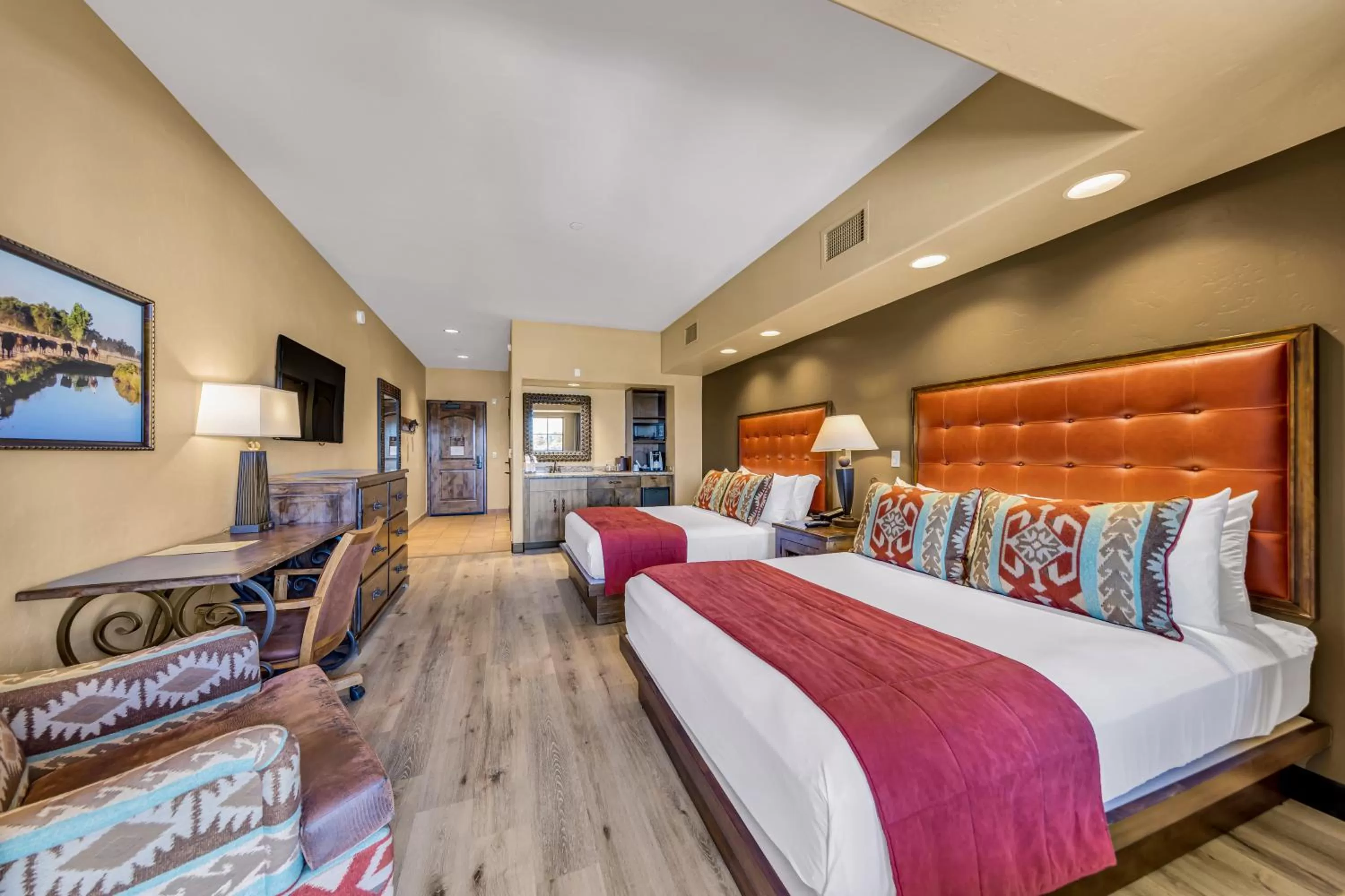 Photo of the whole room, Bed in The Murieta Inn and Spa