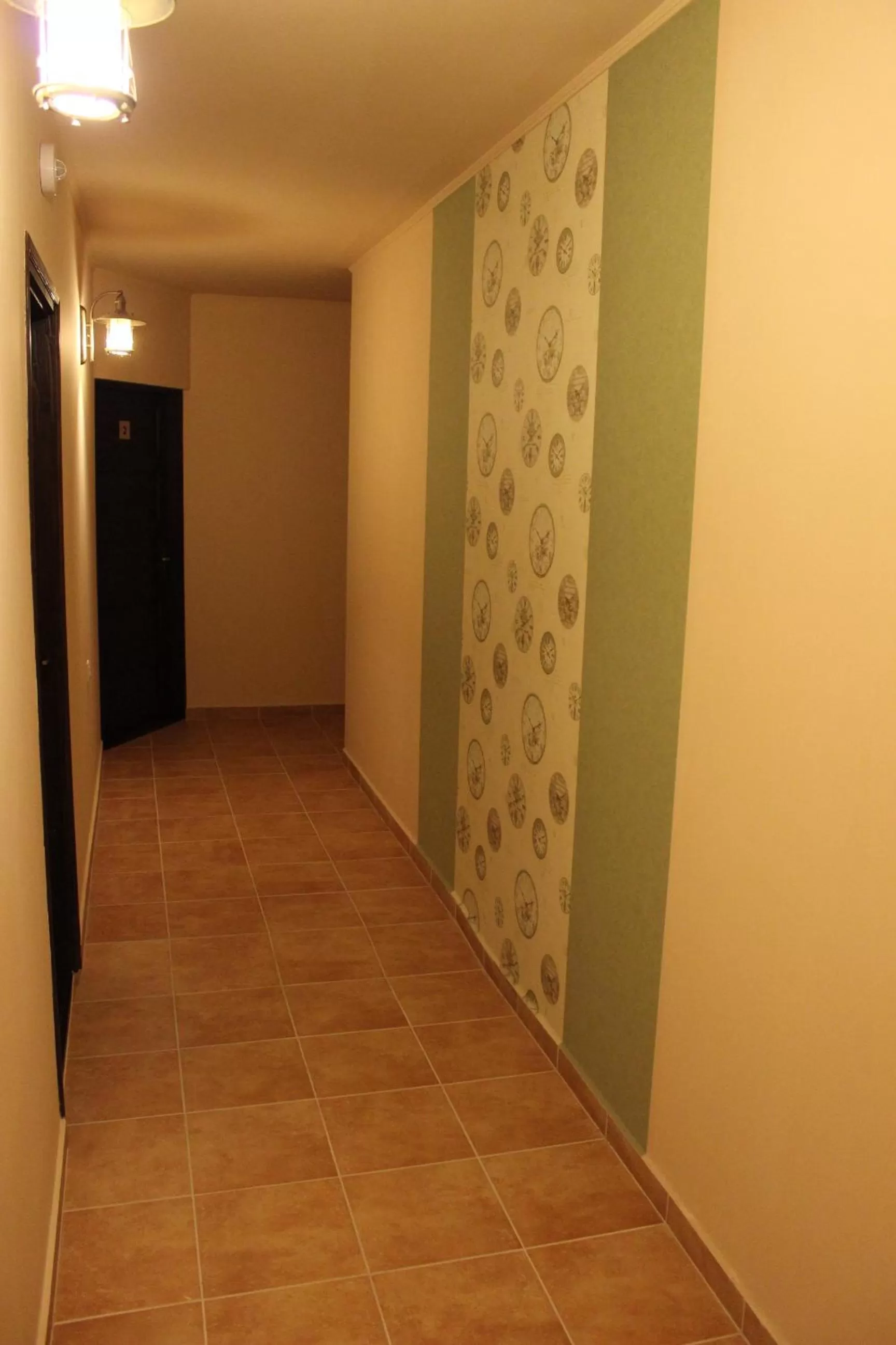 Decorative detail in Alice Panzió Gold