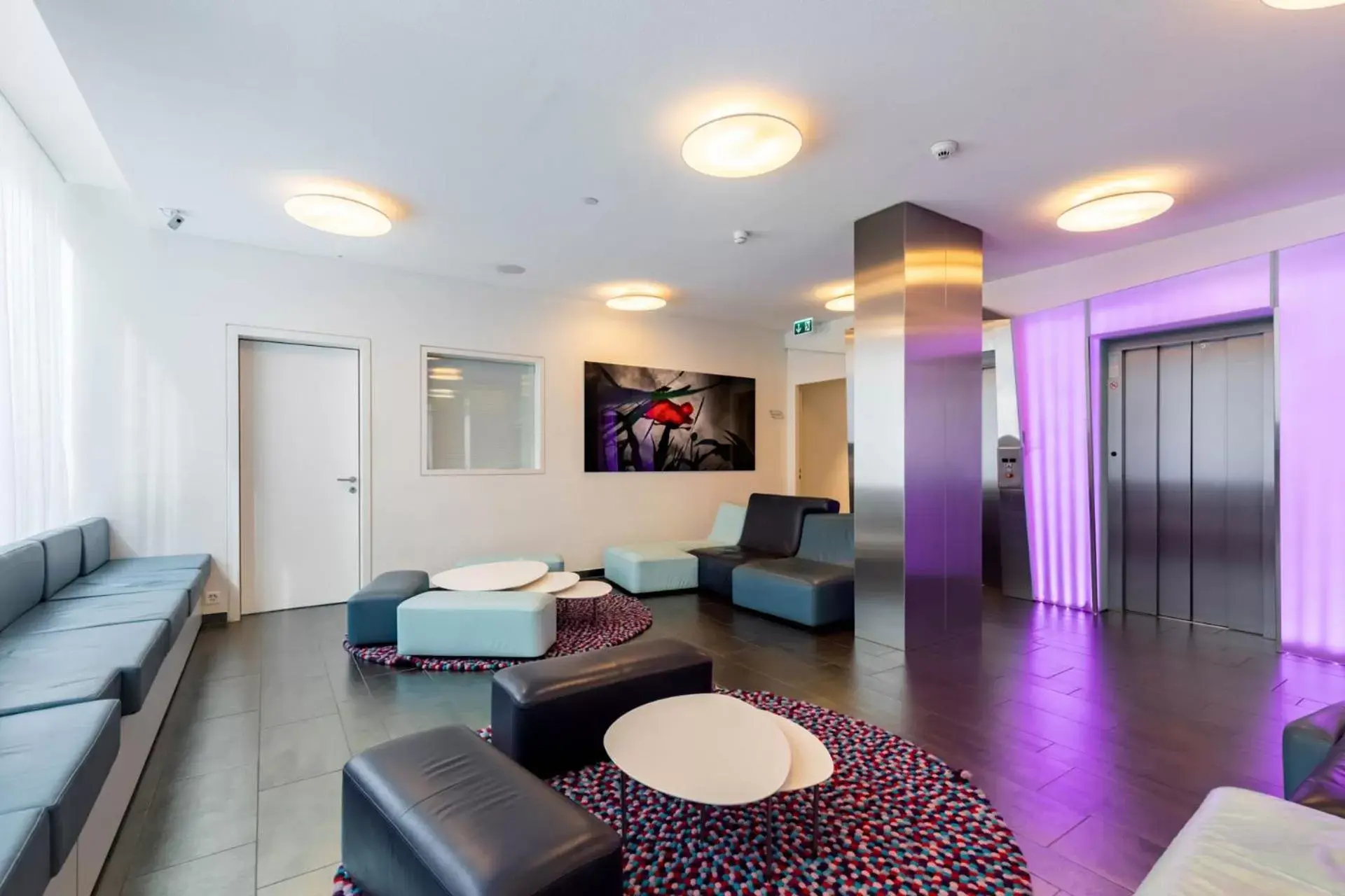 Lounge or bar, Seating Area in Hotel Cristal Design