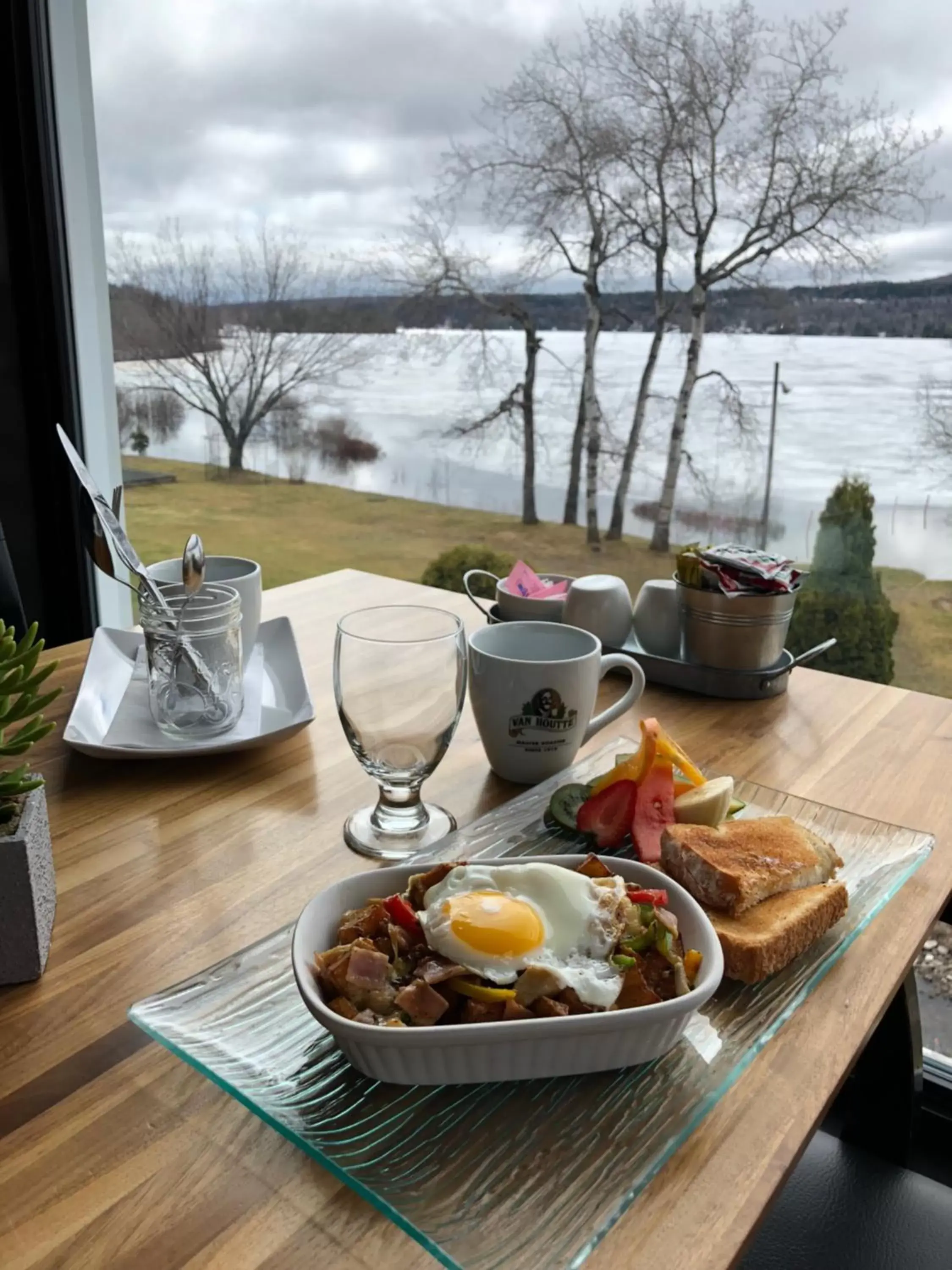 Breakfast in Manoir Lac-Etchemin