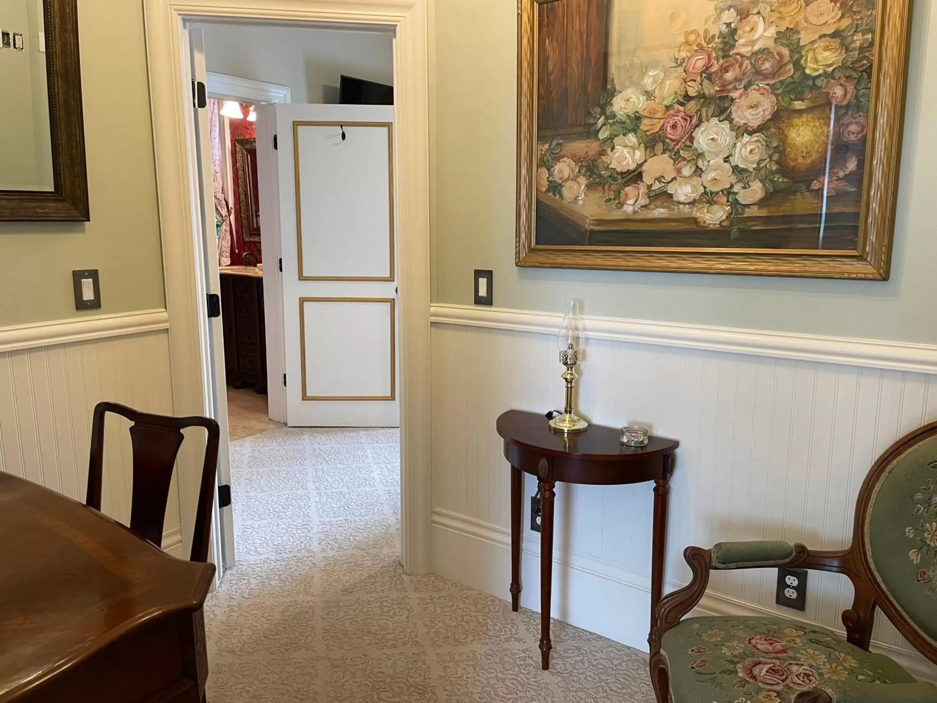 Living room in Heber Senator Bed and Breakfast Living room in Heber Senator Bed and Breakfast