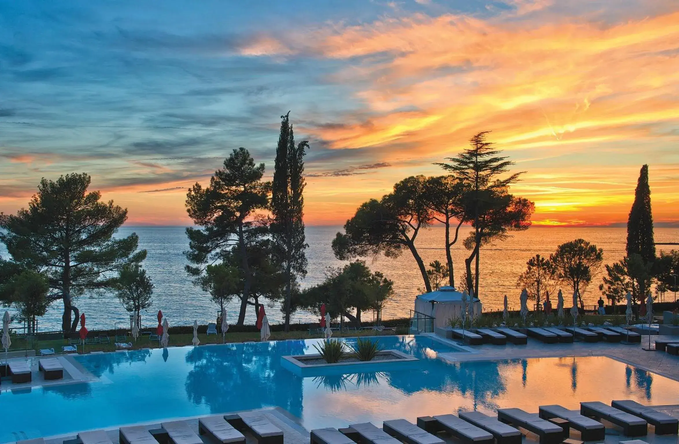 Swimming pool, Sunrise/Sunset in Hotel Parentium Plava Laguna