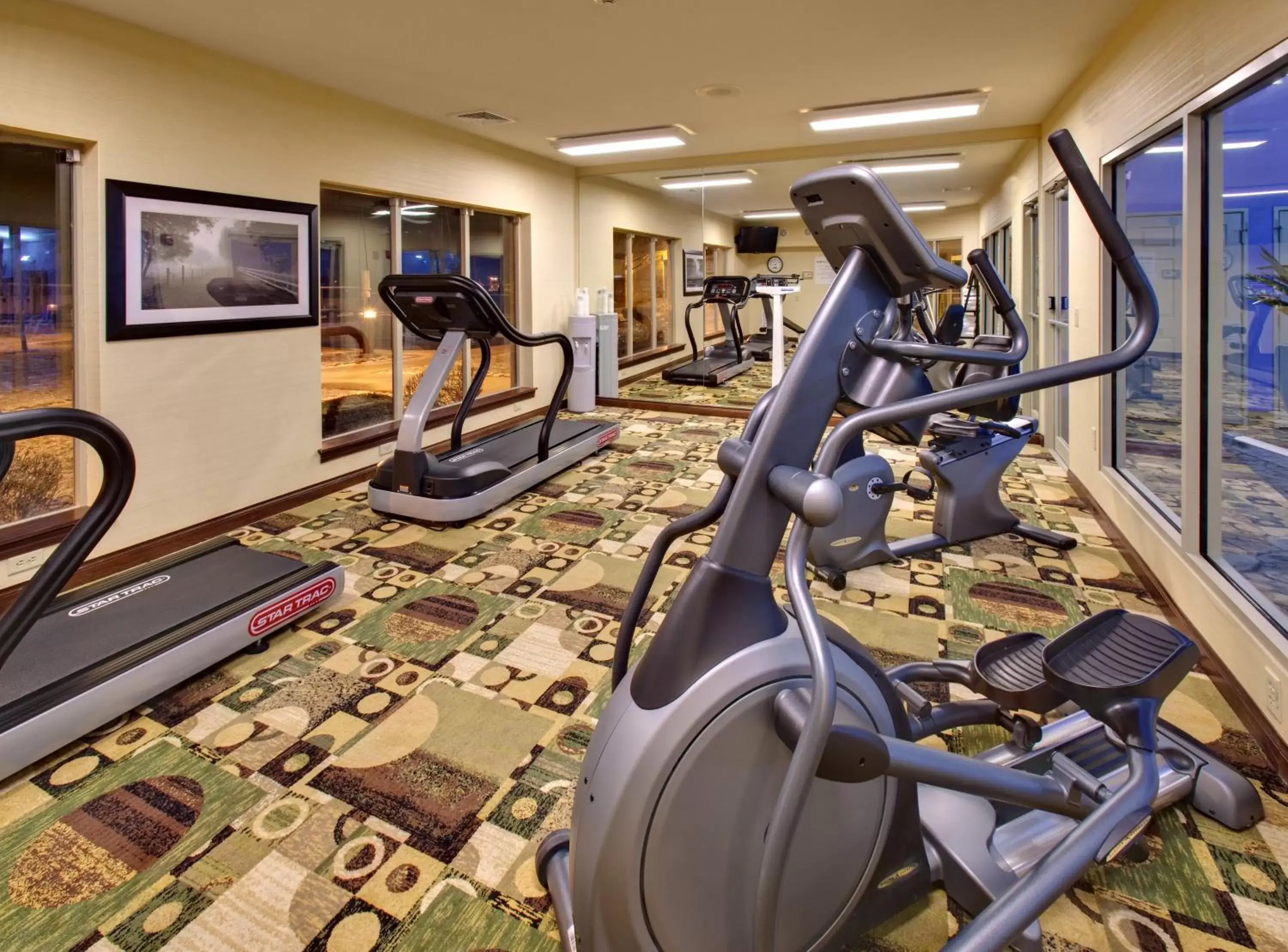Fitness centre/facilities in Holiday Inn Express Hotel & Suites Pleasant Prairie-Kenosha by IHG Fitness centre/facilities in Holiday Inn Express Hotel & Suites Pleasant Prairie-Kenosha by IHG