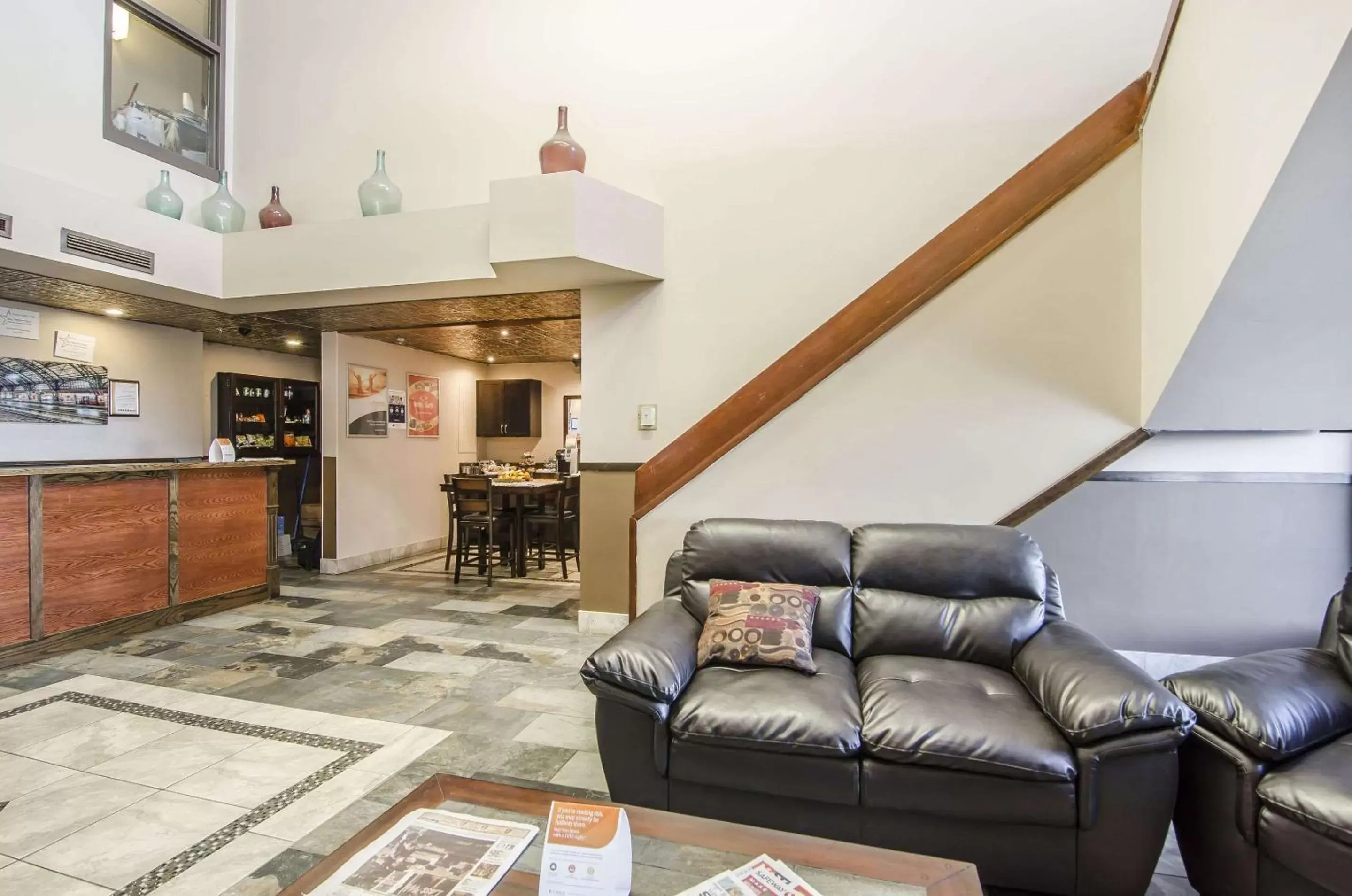 Lobby or reception in Econo Lodge Lloydminster Lobby or reception in Econo Lodge Lloydminster