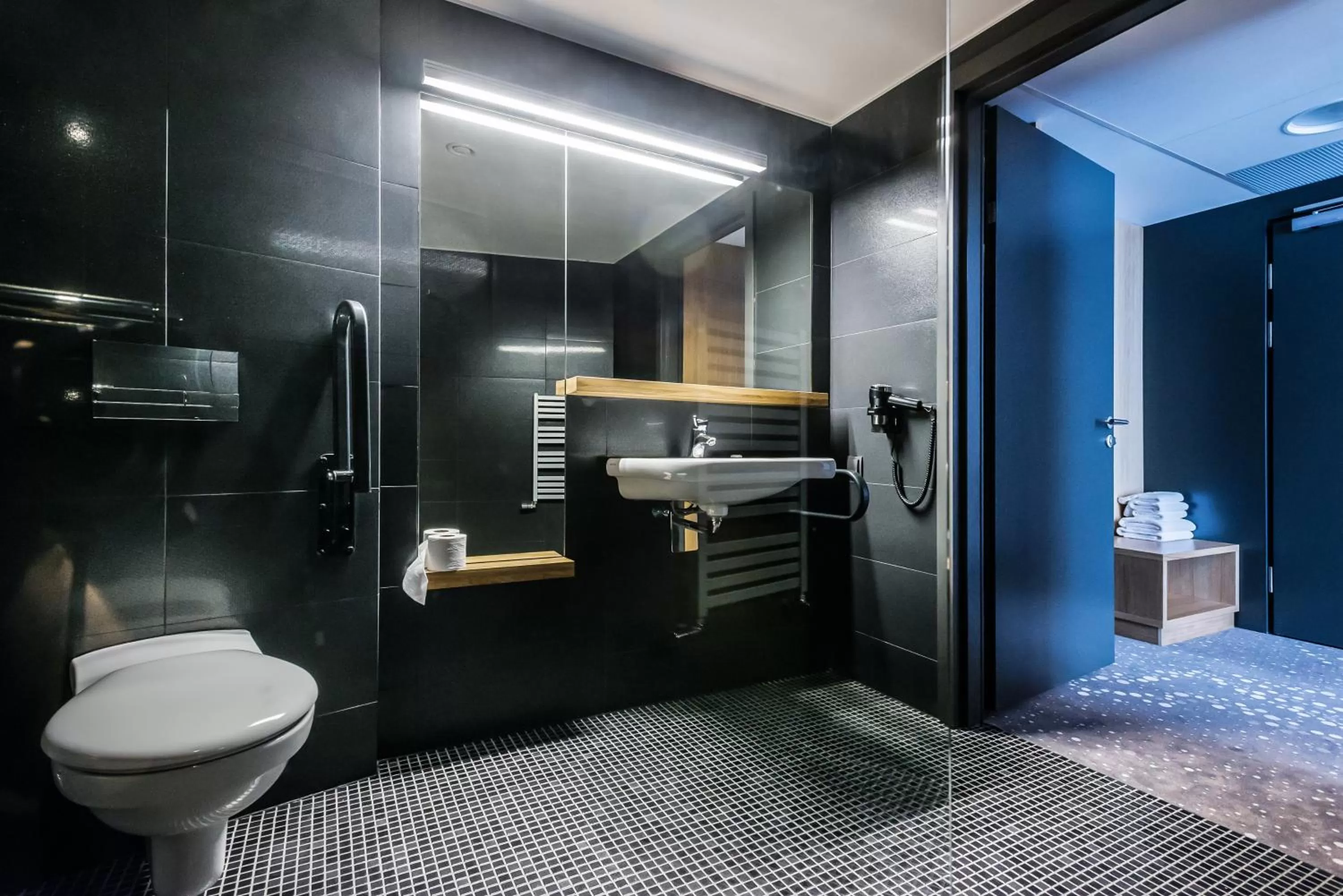 Bathroom in Regatta Hotel Restauracja Spa